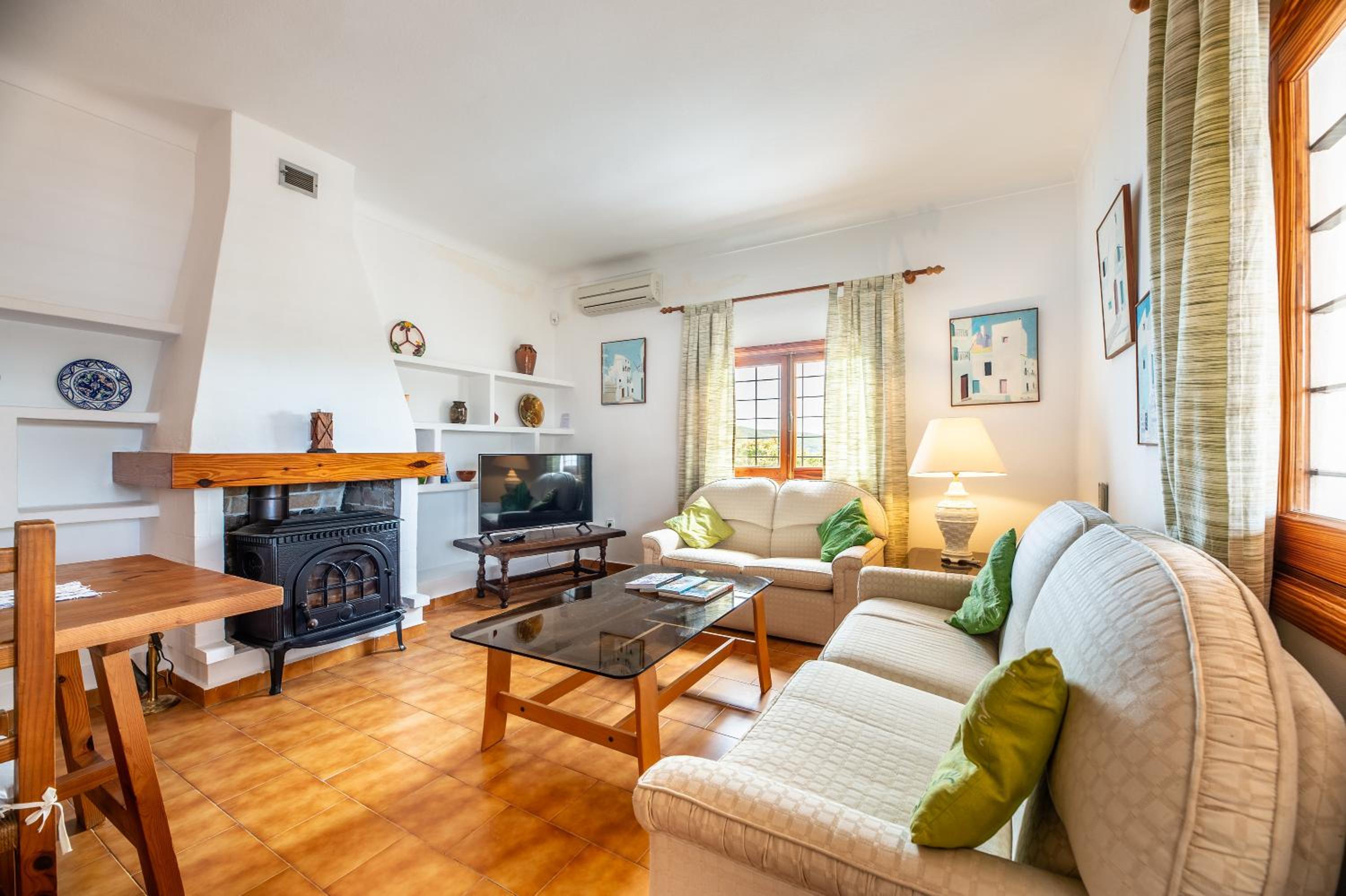 Villa with Garden View