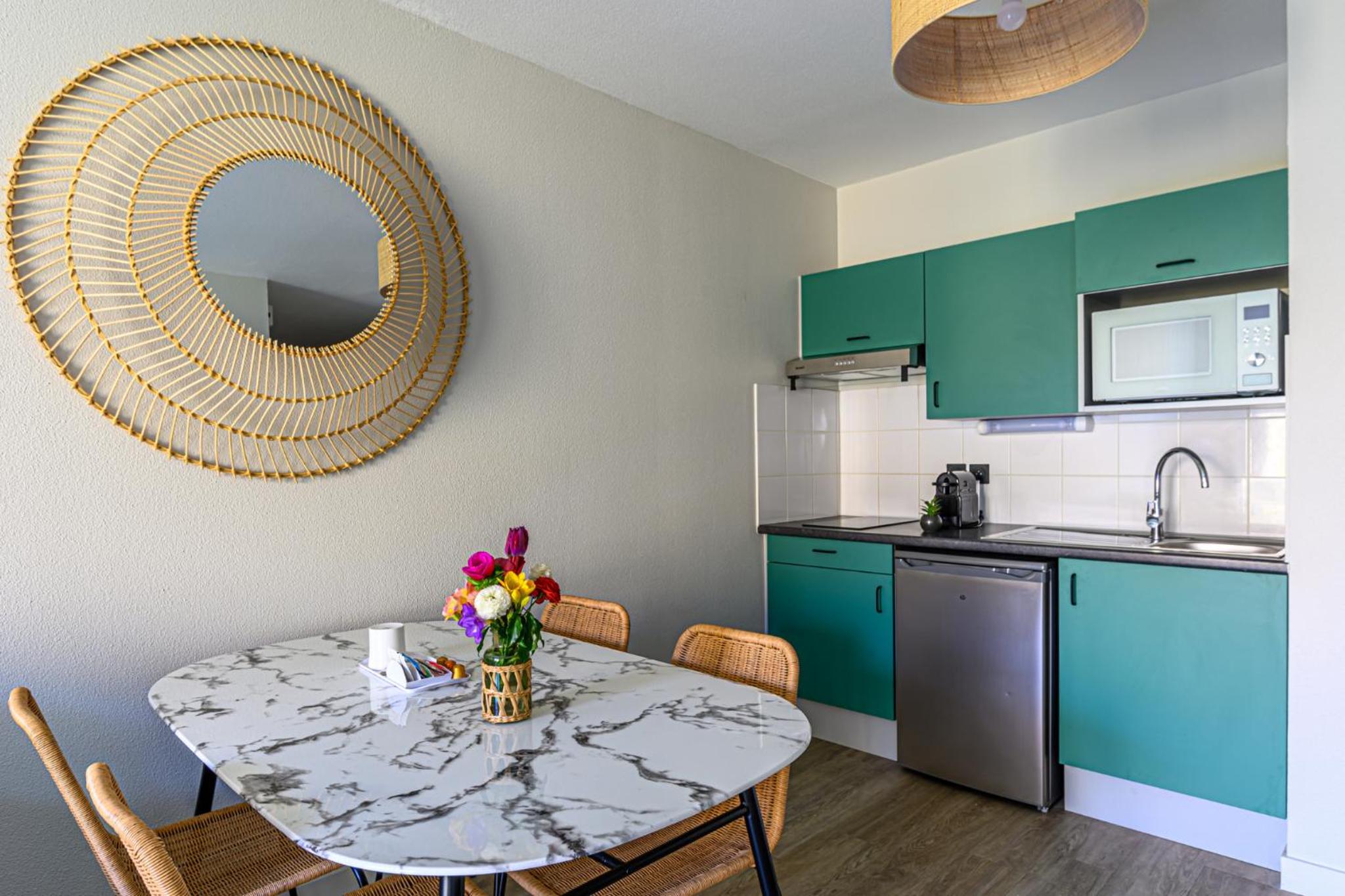 Comfort Two-Room Apartment - Photo 8