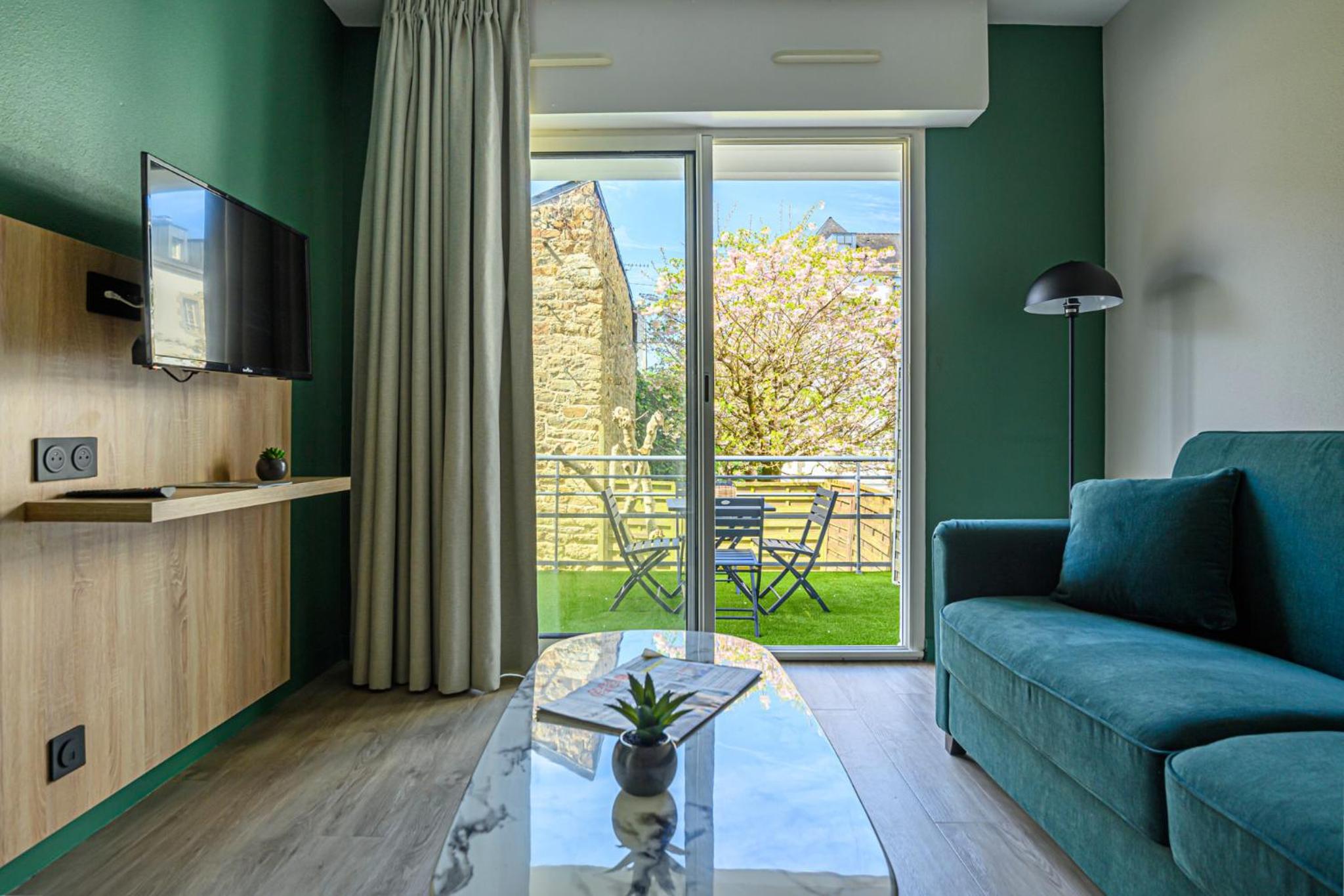 Comfort Two-Room Apartment - Photo 7