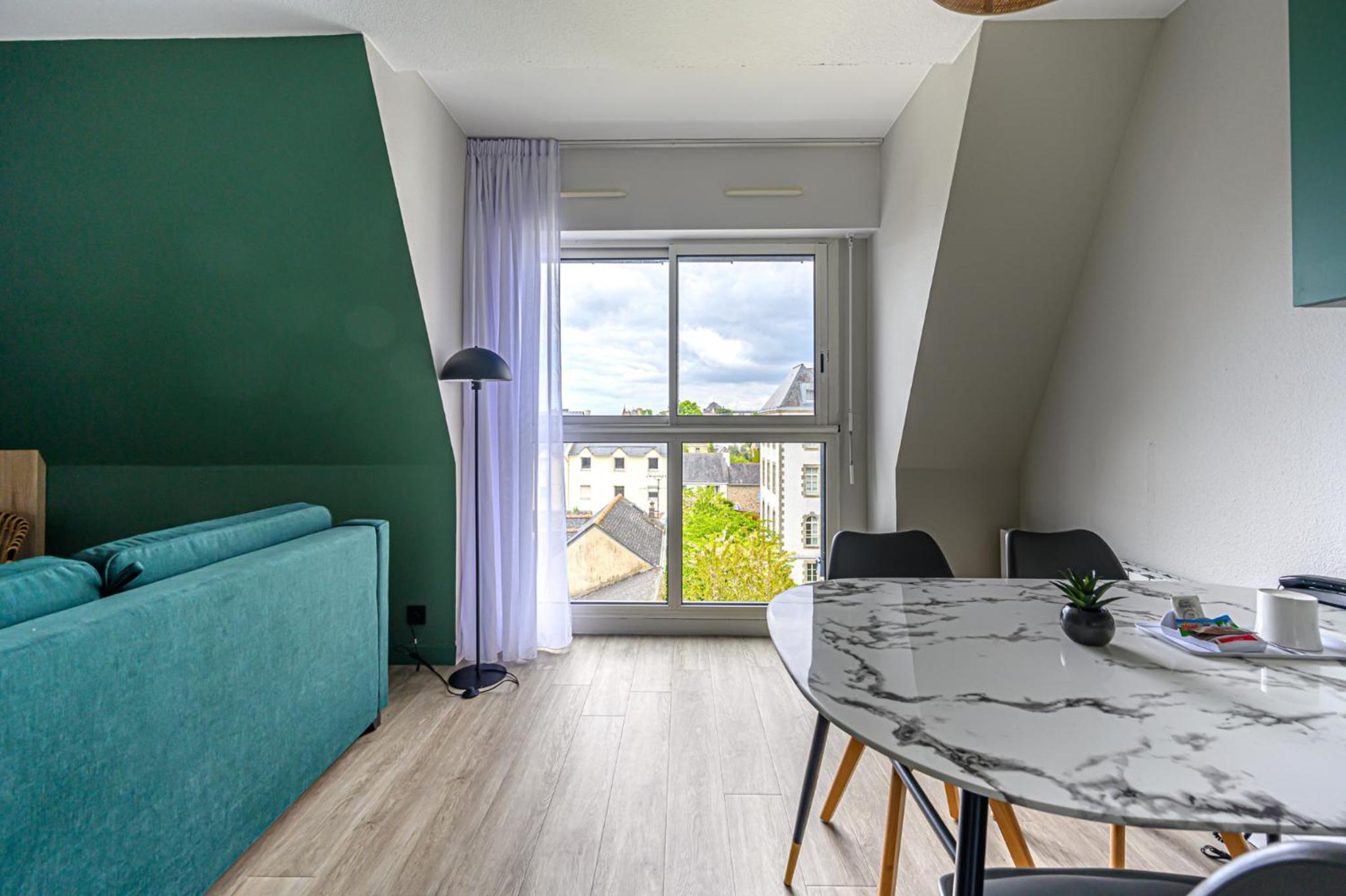 Standard Two Room Apartment - Photo 3