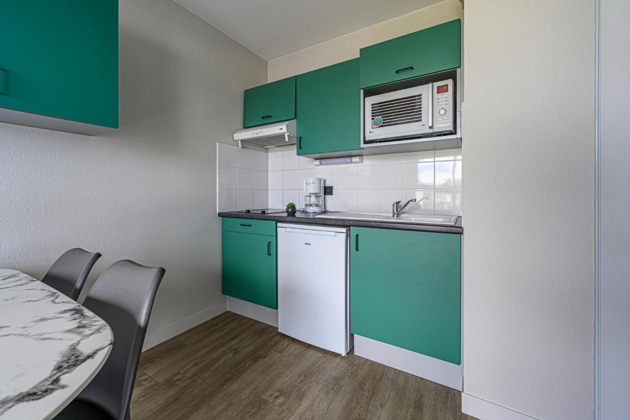 Standard Two Room Apartment - Photo 7