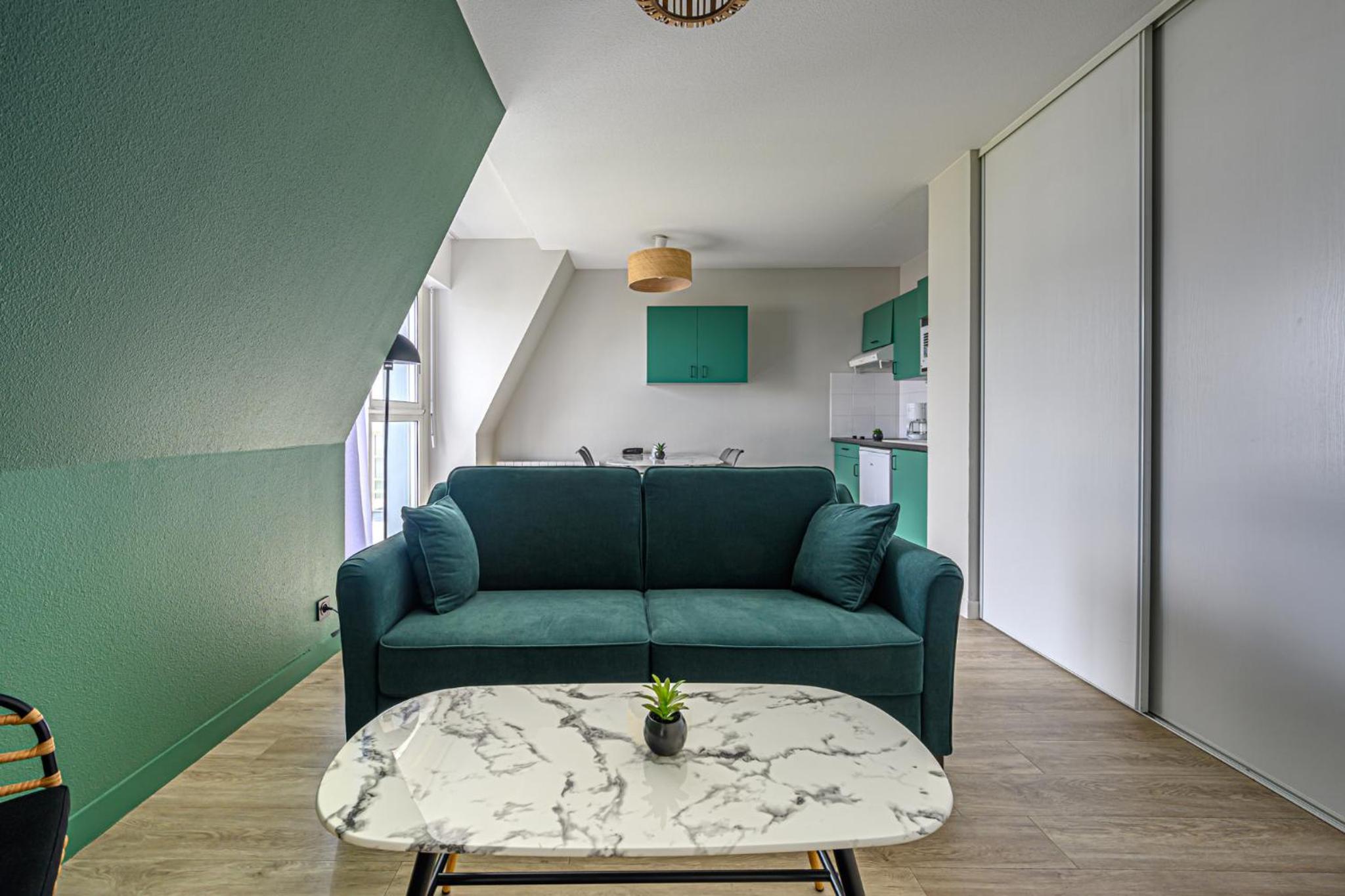 Standard Two Room Apartment - Photo 8