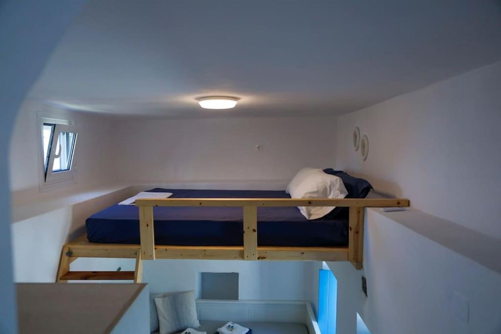 Two-Bedroom House photo 2