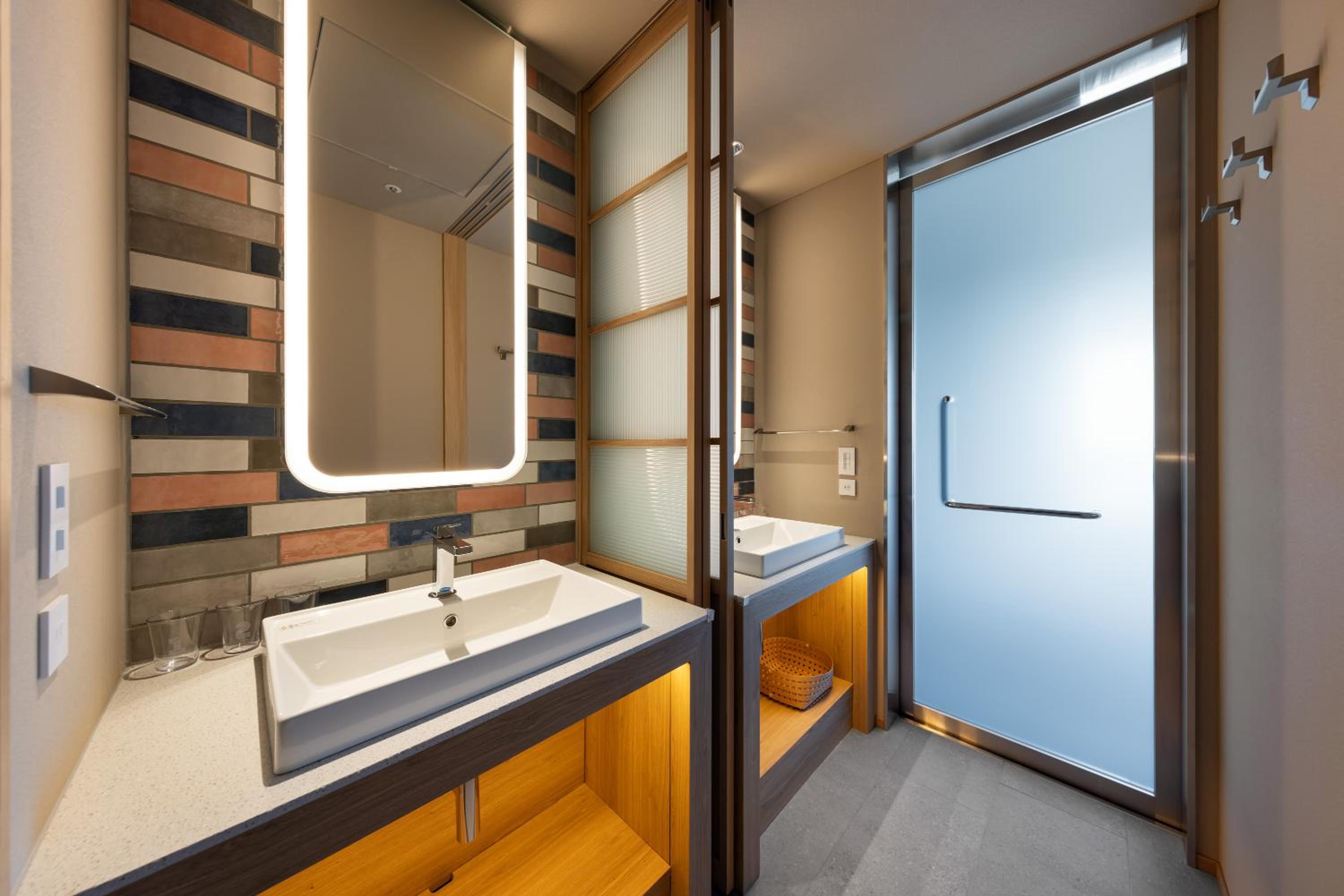 OMO House Suite with Kitchen photo 2