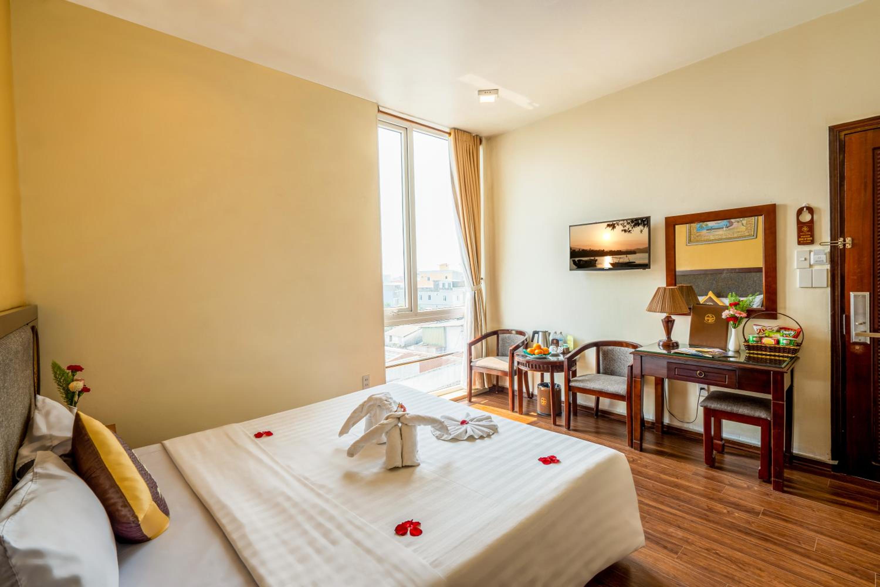Deluxe Double Room photo 3