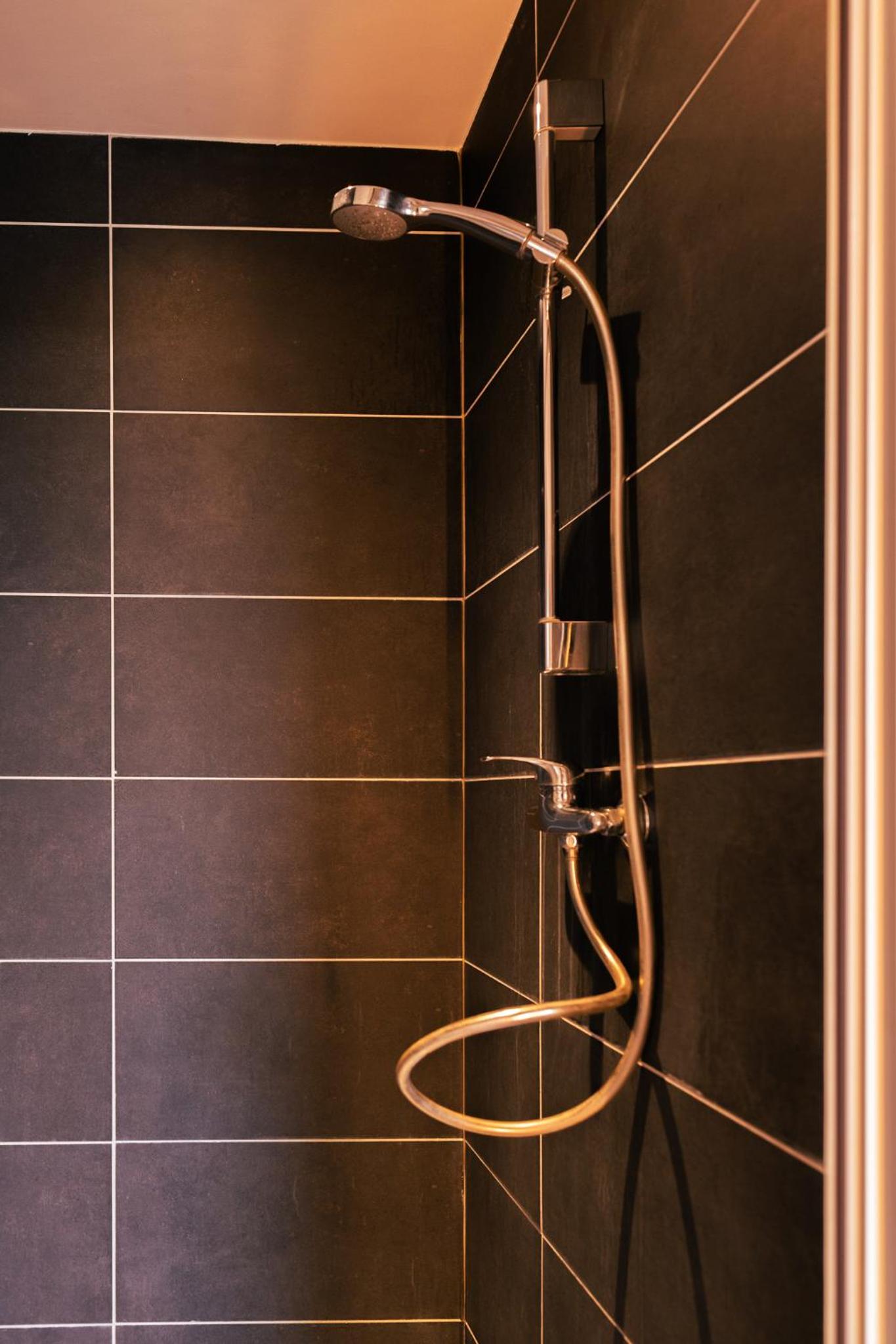 Double Or Twin Room With Private Bathroom photo 2