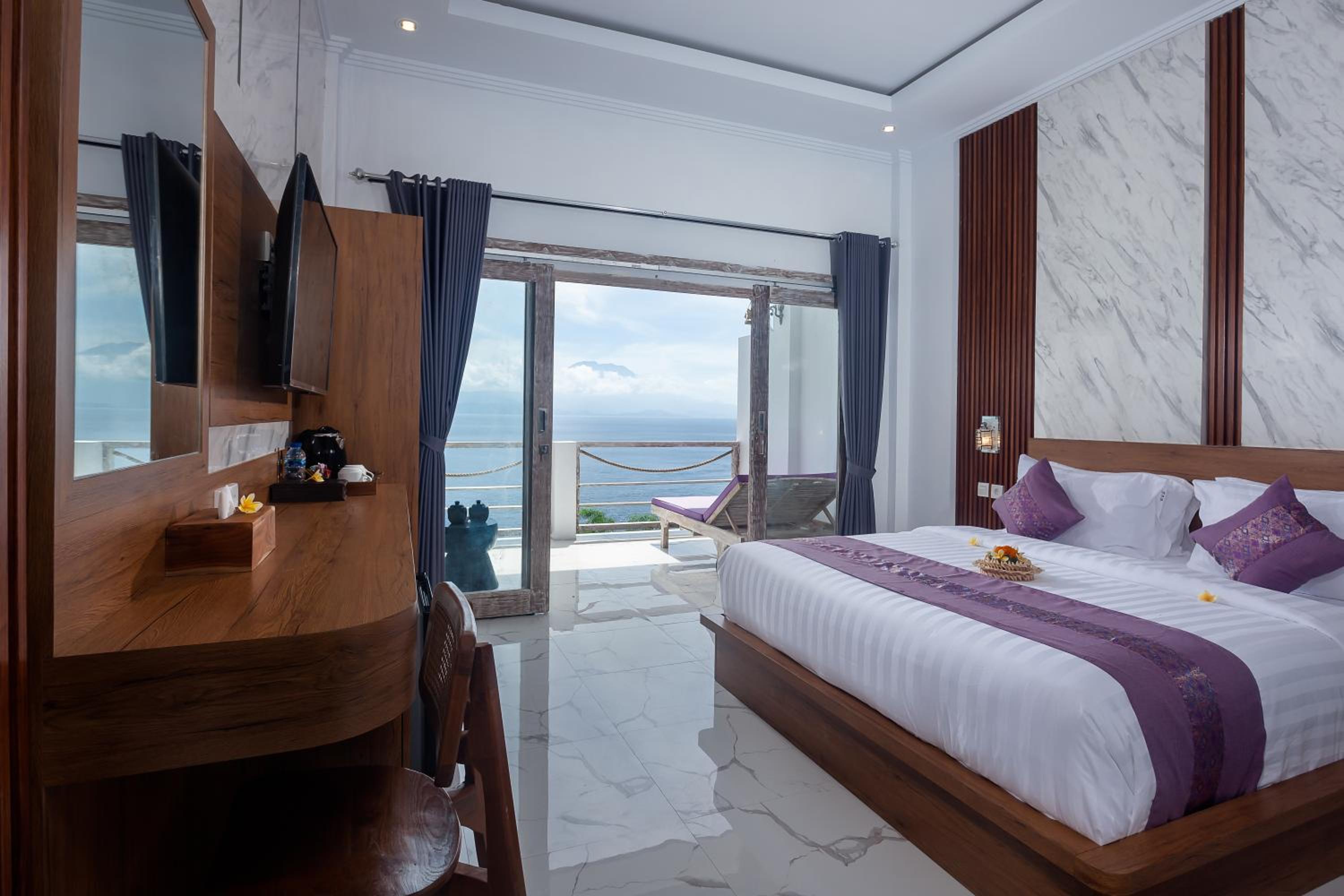 Suite with Ocean View - Photo 6