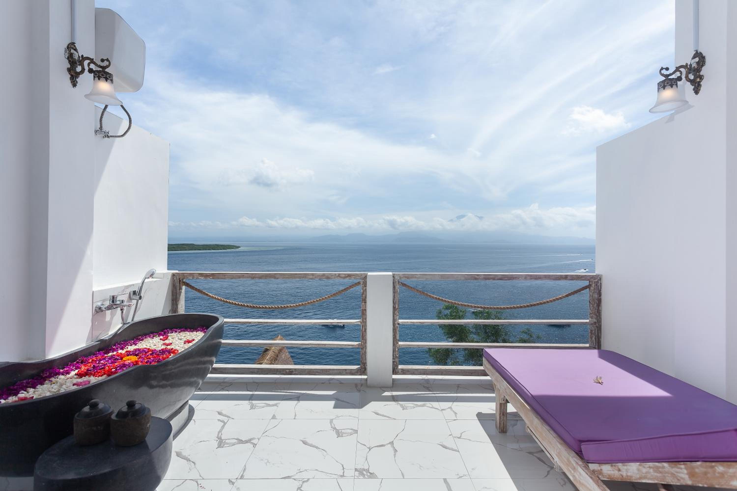 Suite with Ocean View - Photo 4