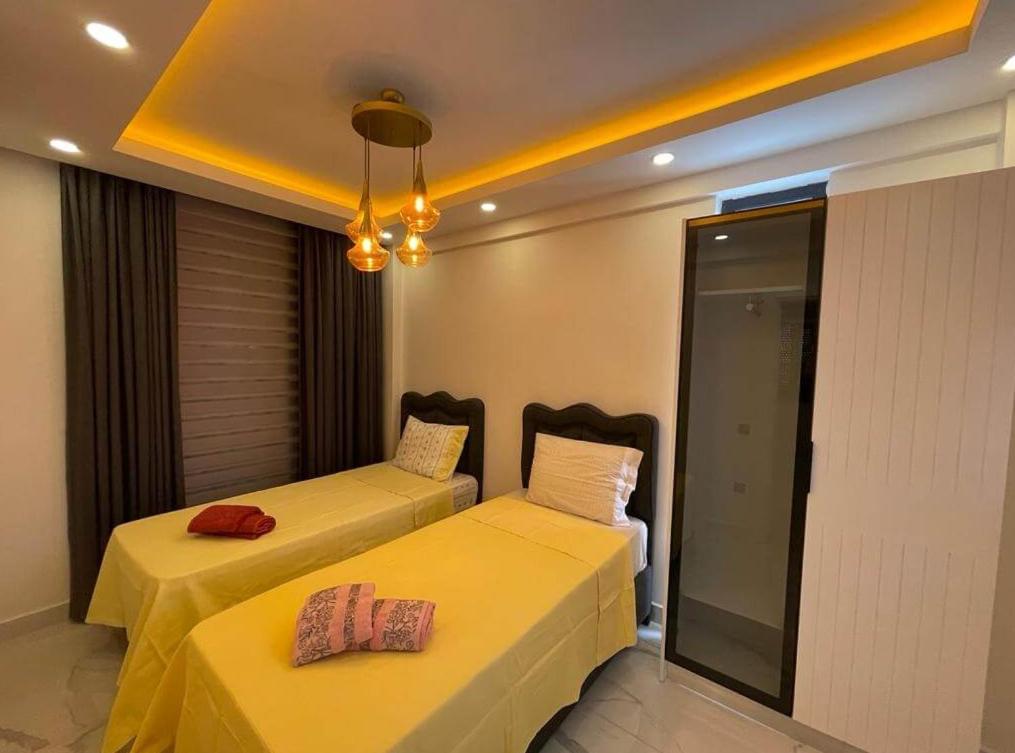 Villa photo 2