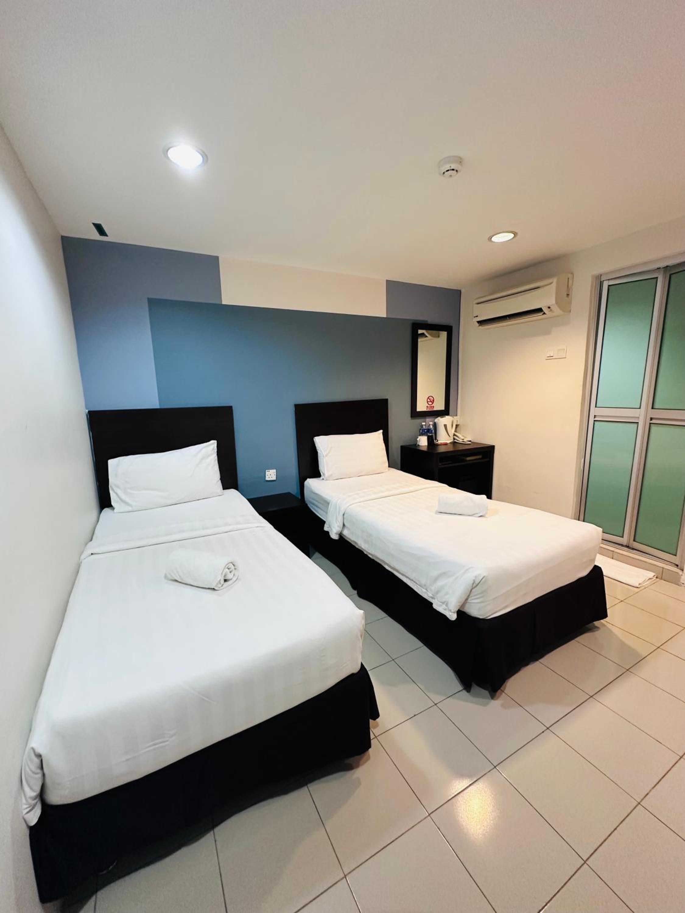 Standard Twin Room photo 1