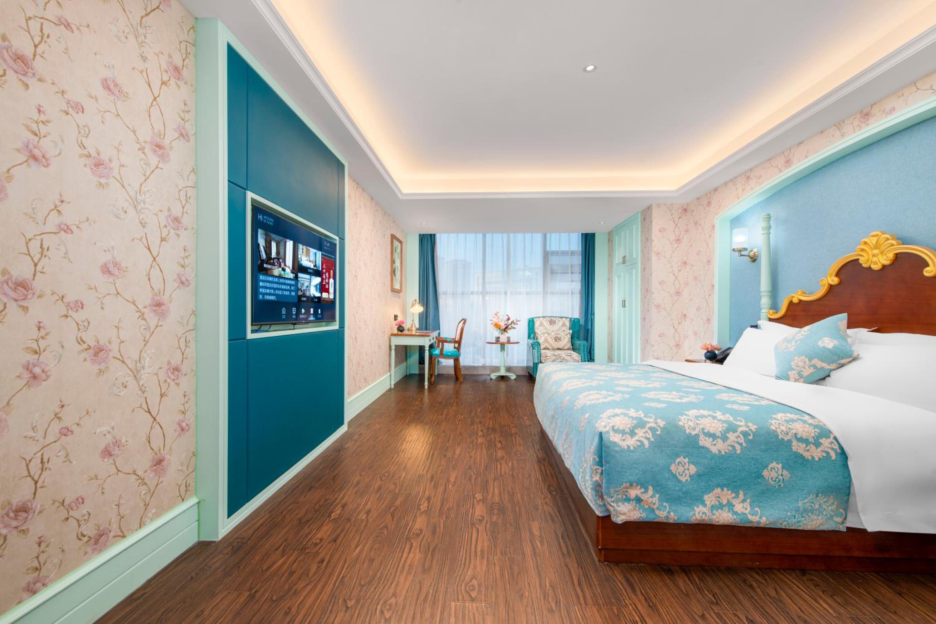 Double Room with Theme photo 1