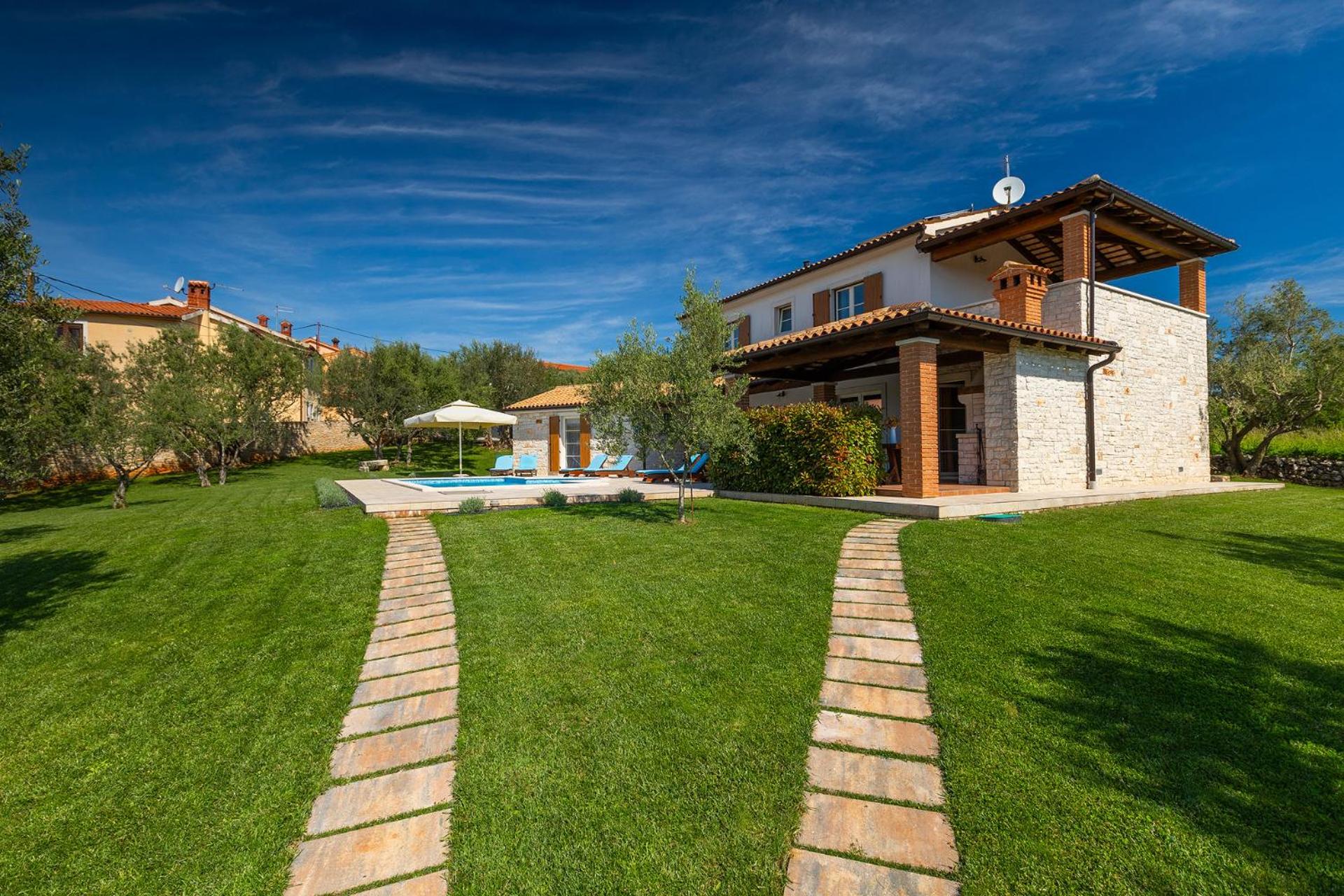 Villa with Sea View photo 2