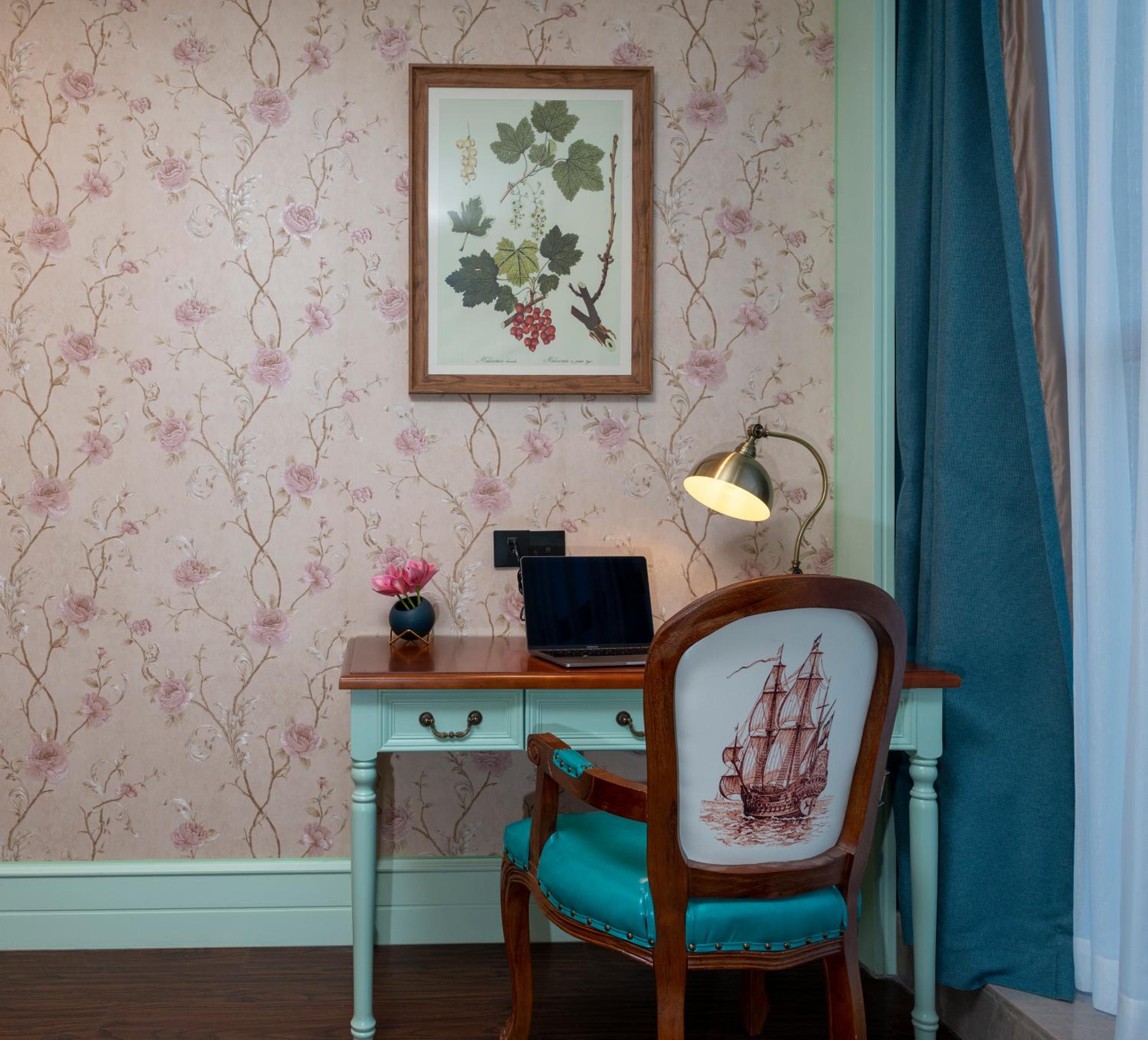 Double Room with Theme photo 2