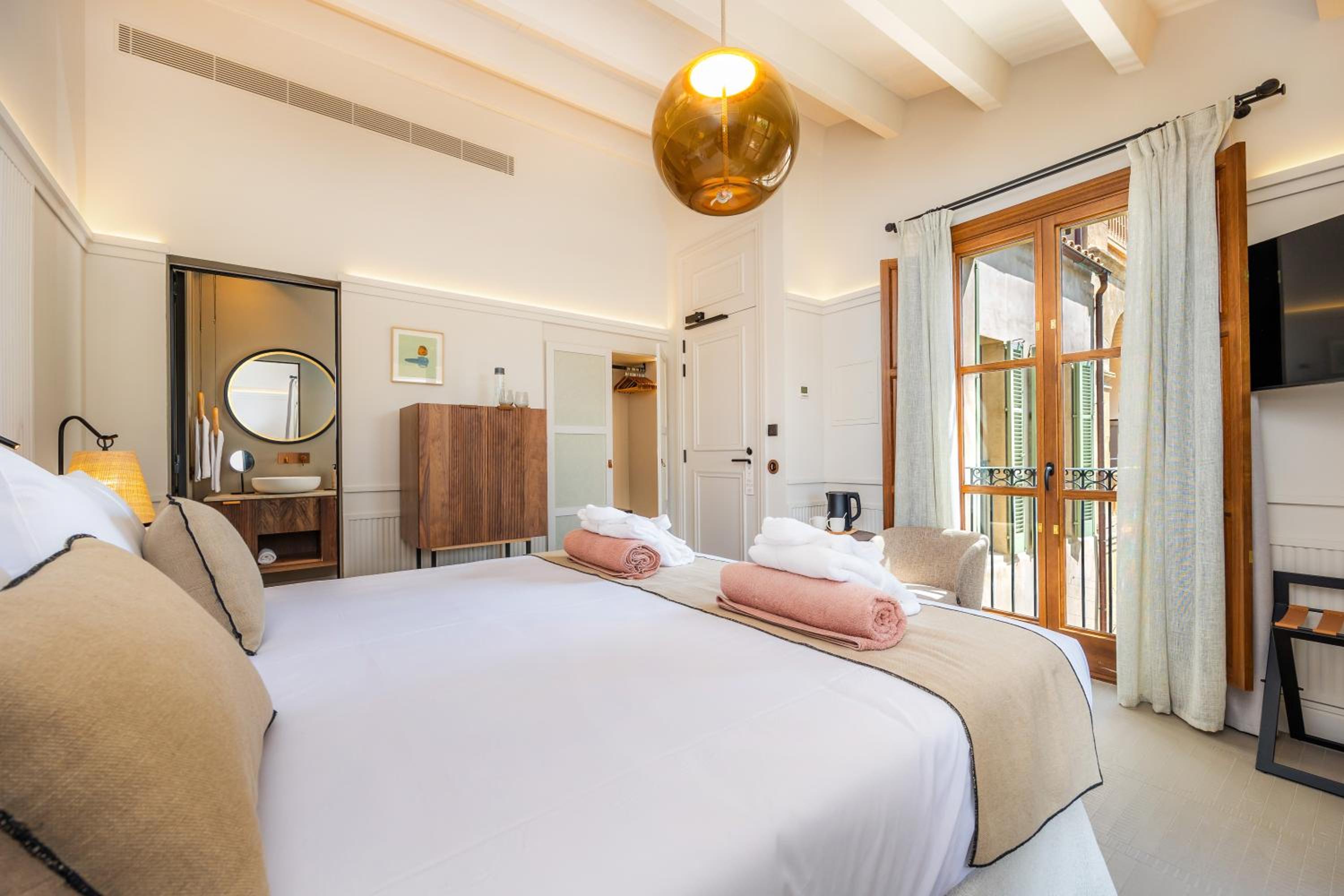 Habitación Doble con Balcón