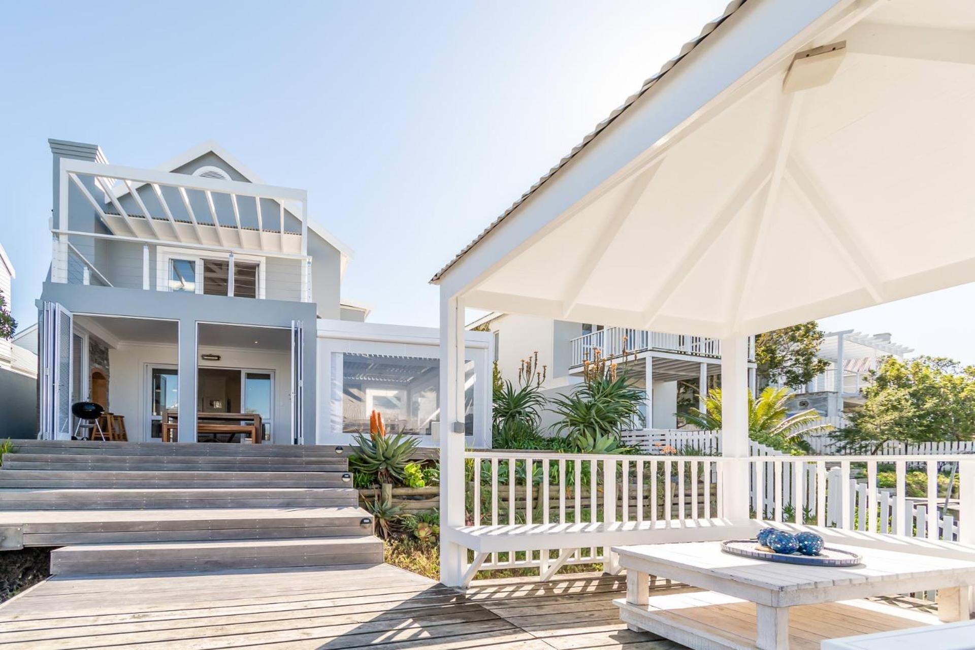 Vacation Home photo 2