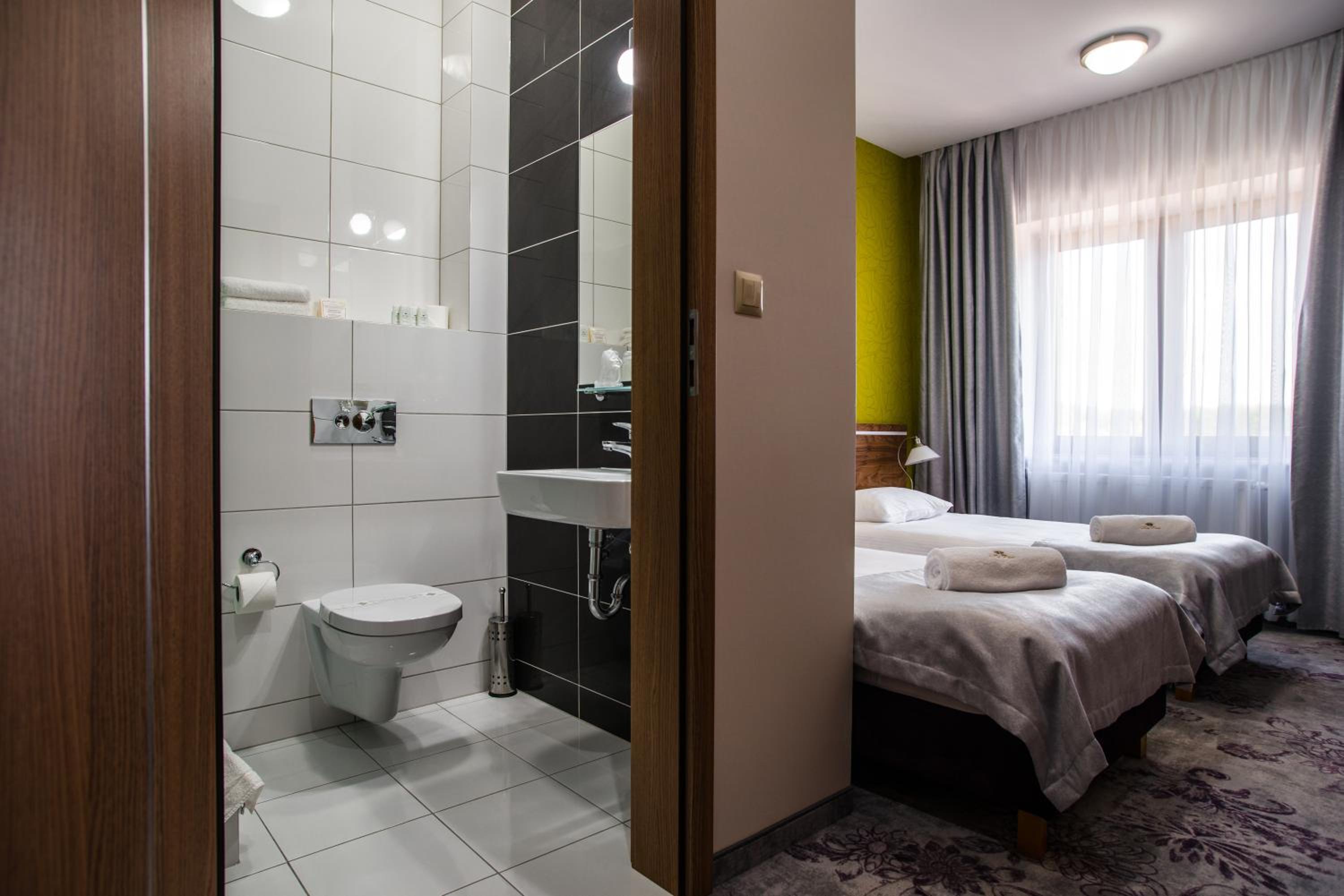 Deluxe Triple Room - Photo 4