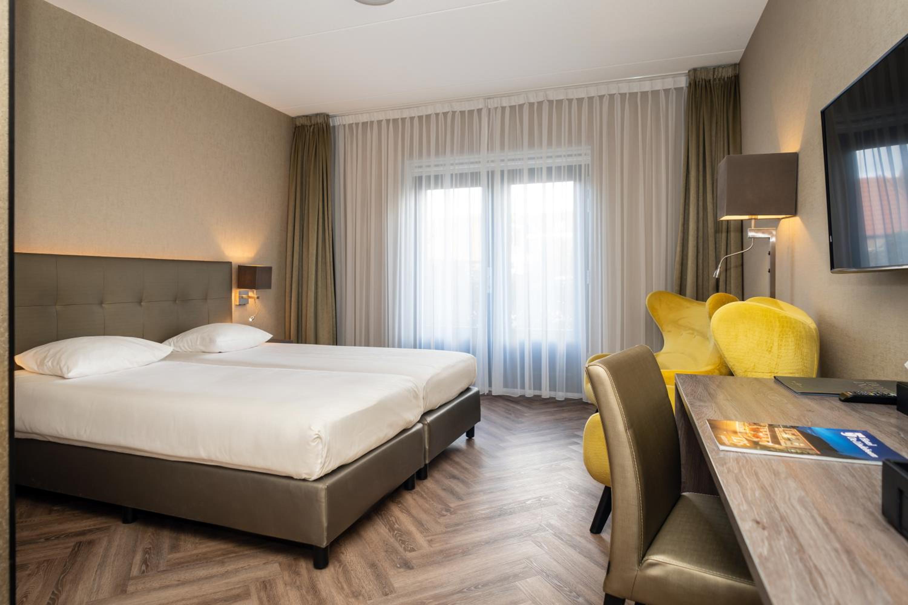 Double or Twin Room with Terrace photo 3