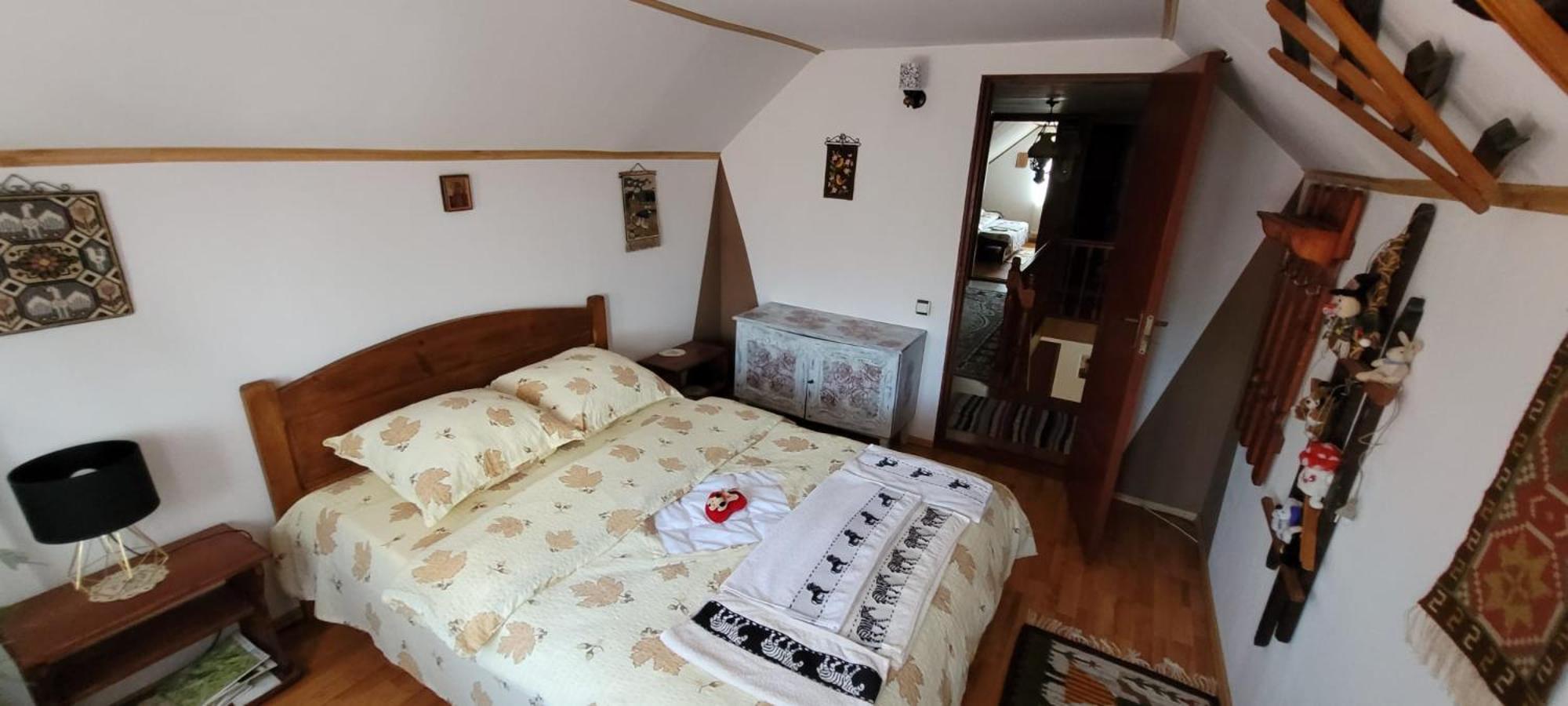 Double Room with Shared Bathroom