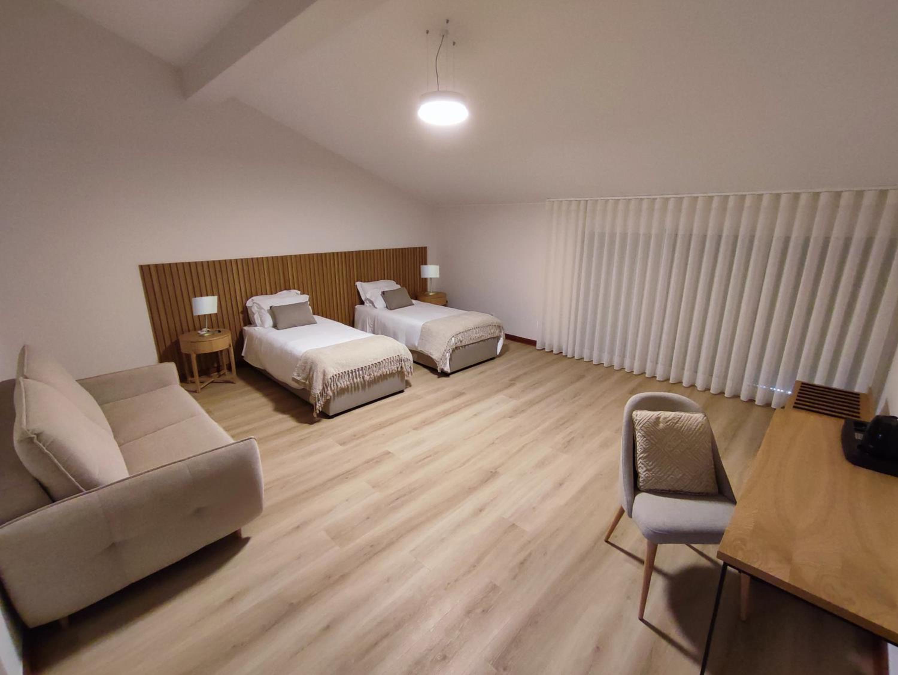 Suite with Balcony photo 1