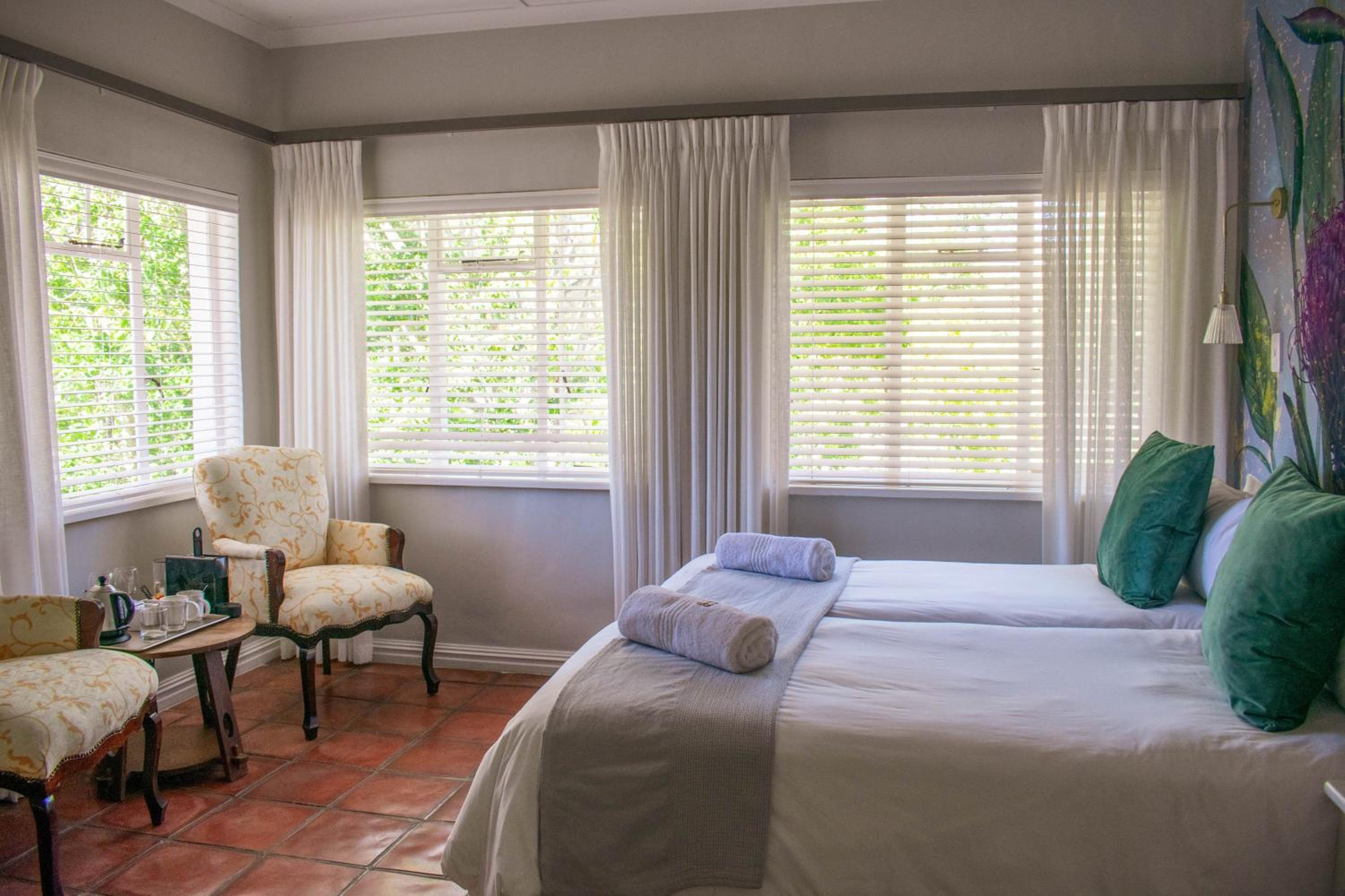 Superior Twin Room photo 3