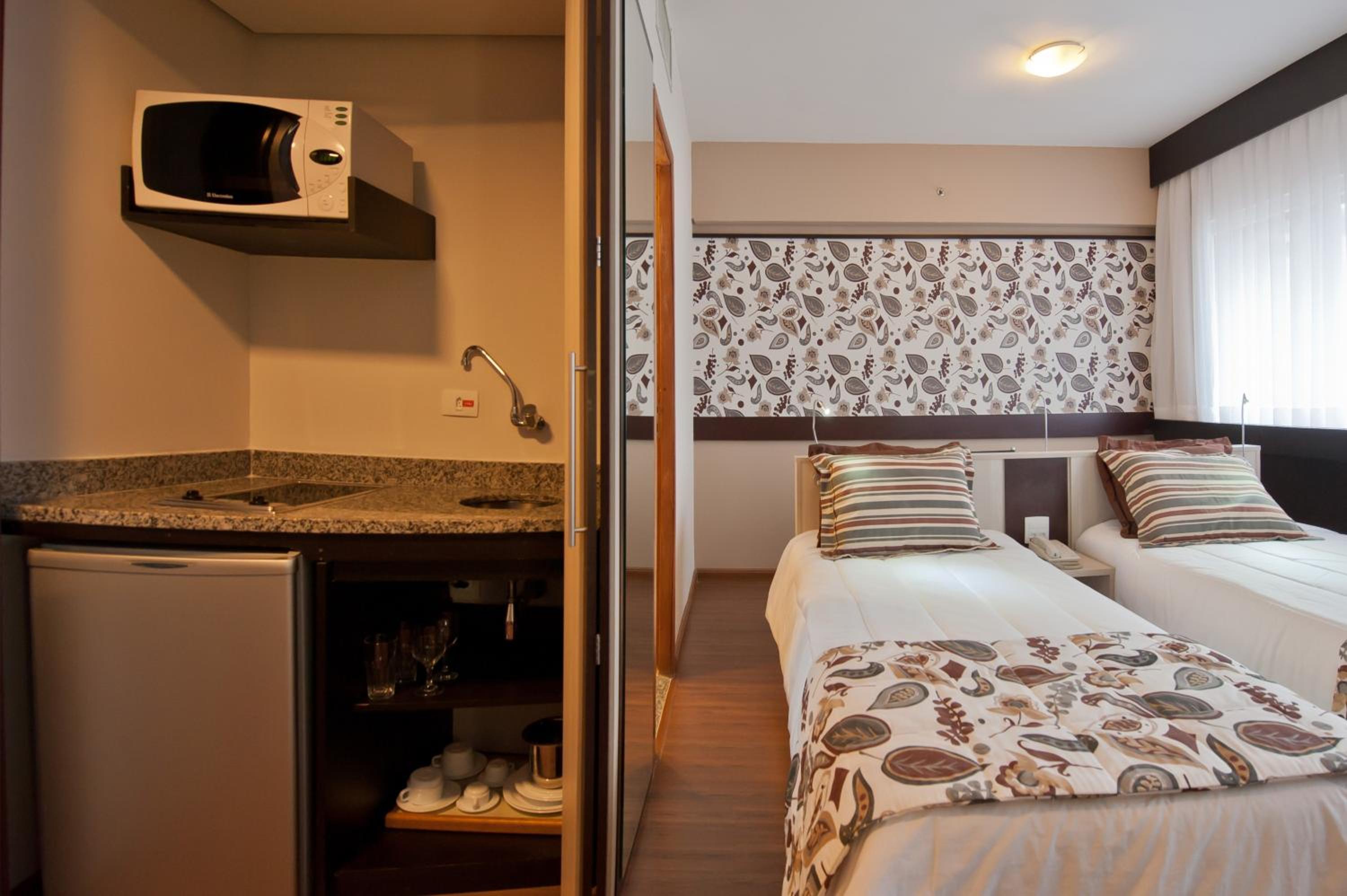Superior Apartment with Twin Beds - Photo 2