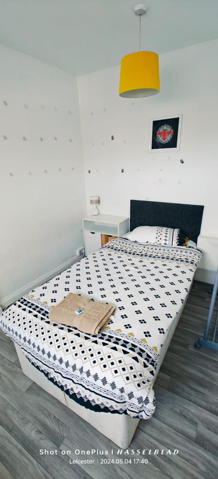 Single Room photo 2