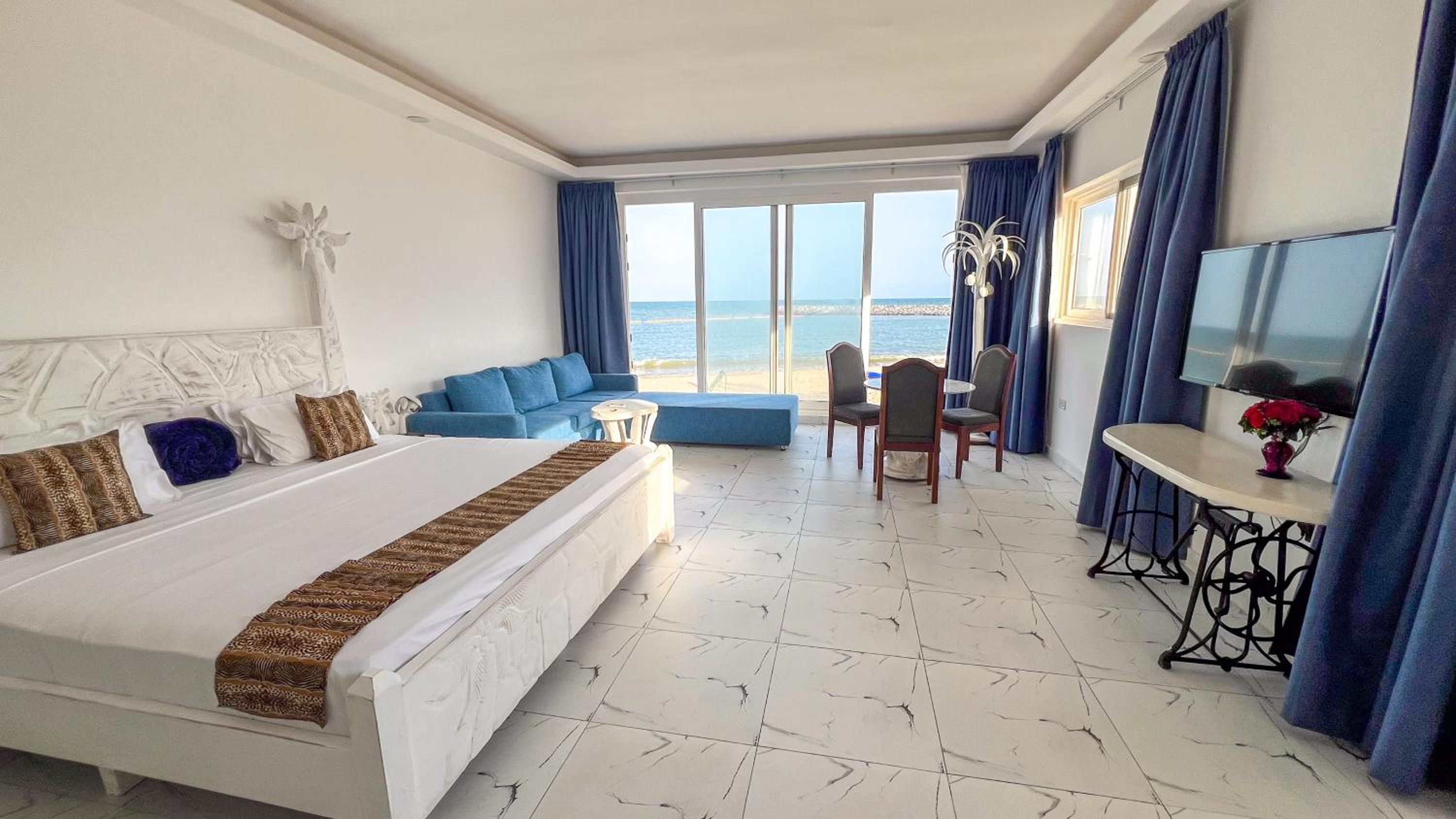 Suite with Sea View photo 2