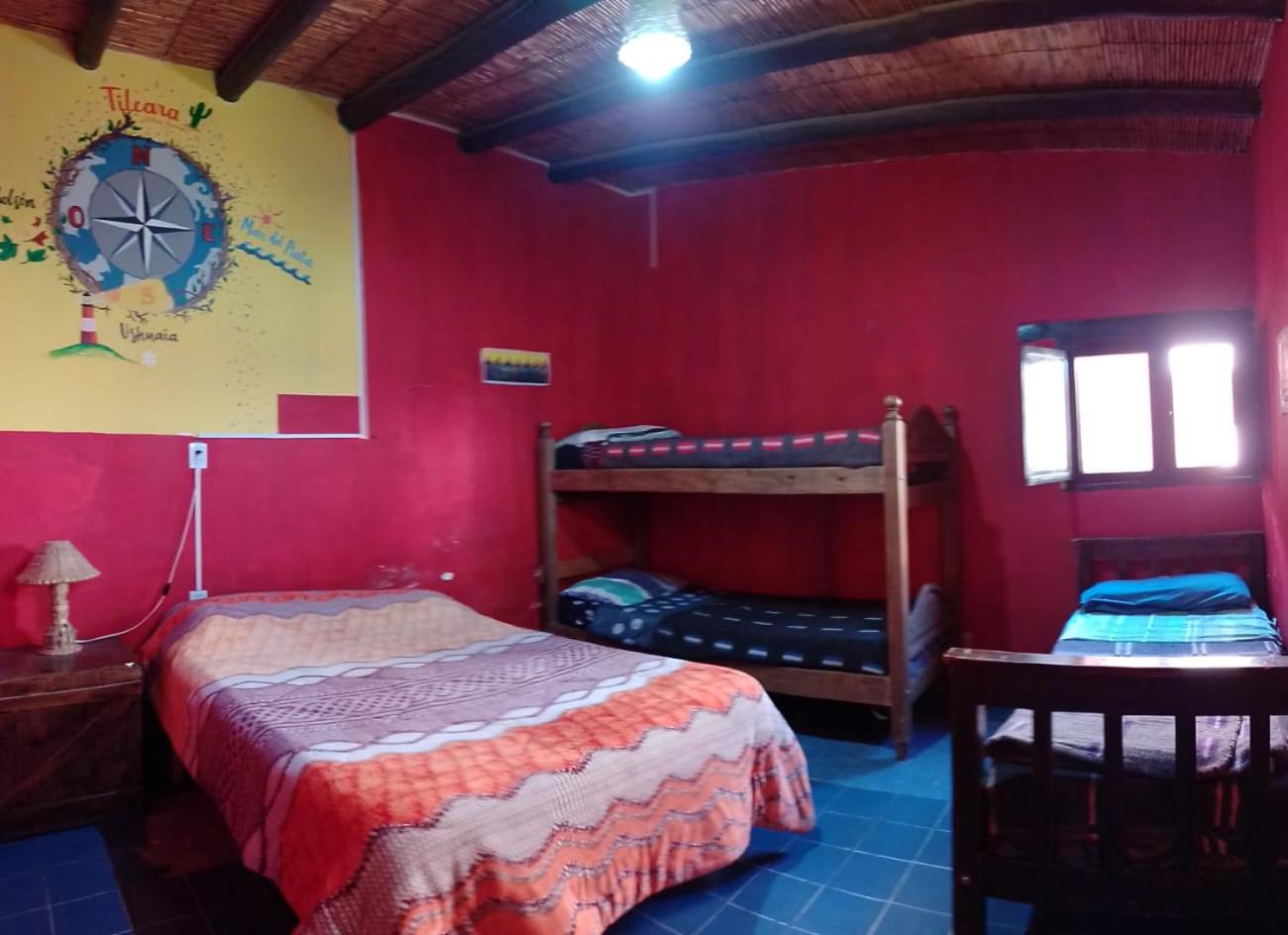 Basic Triple Room with Shared Bathroom