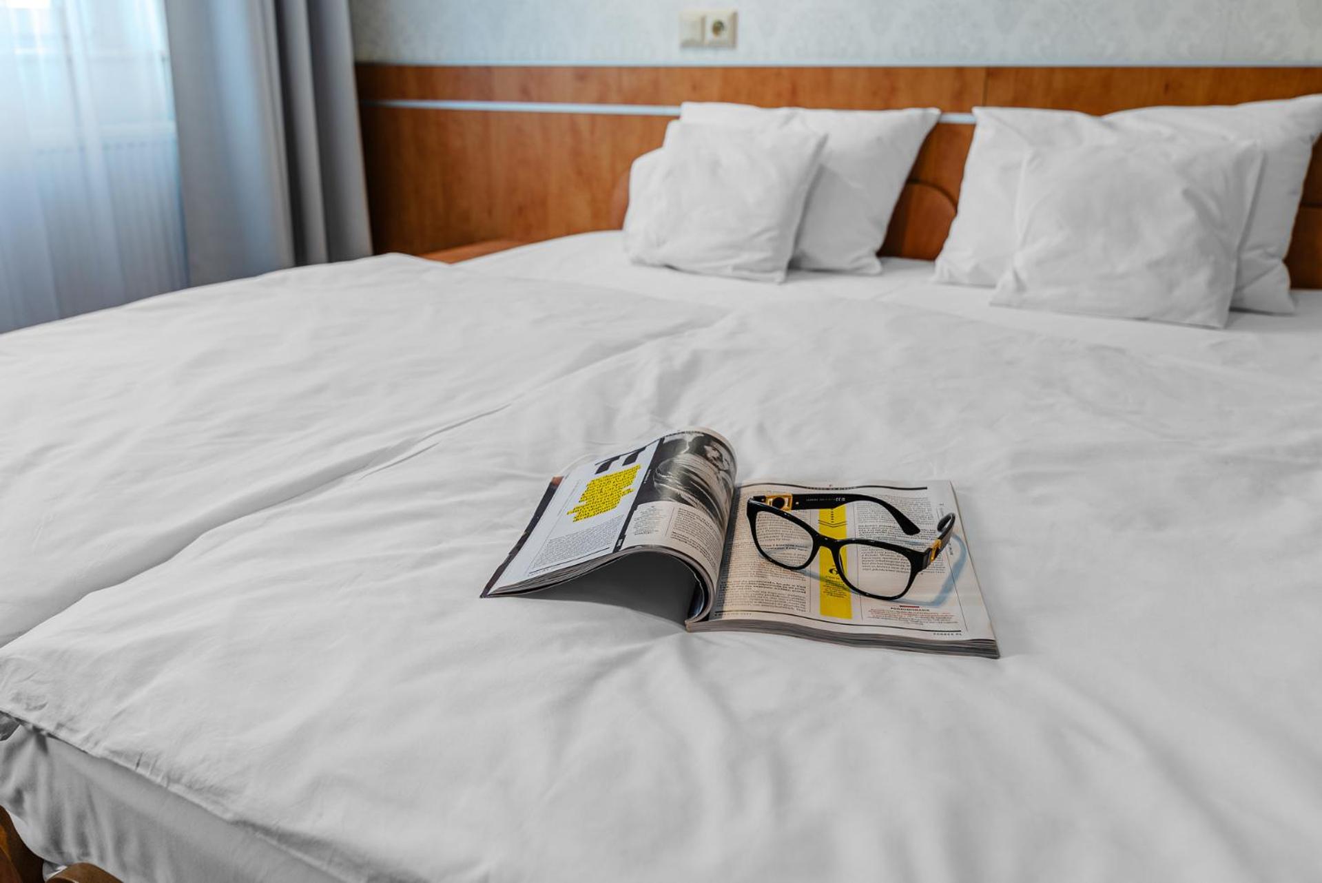 Double or Twin Room - Photo 3
