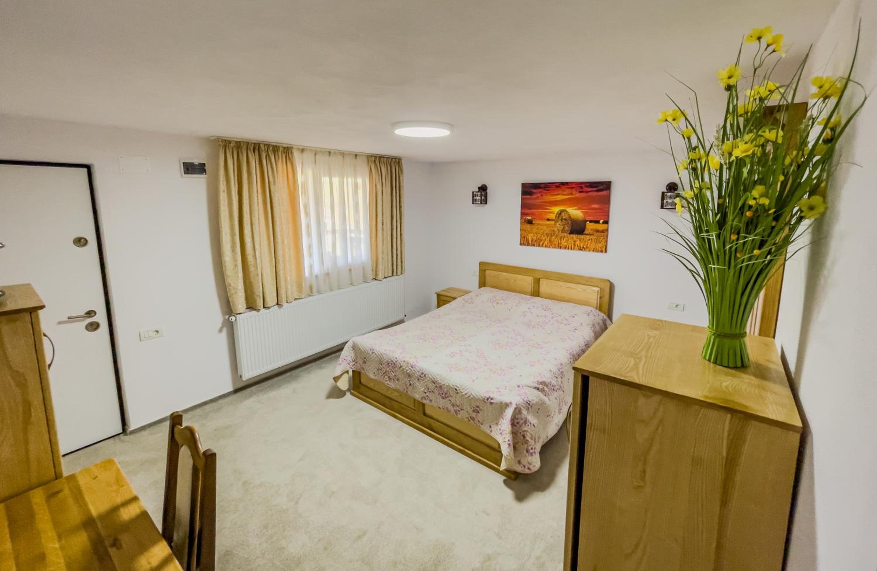 Classic Triple Room photo 1