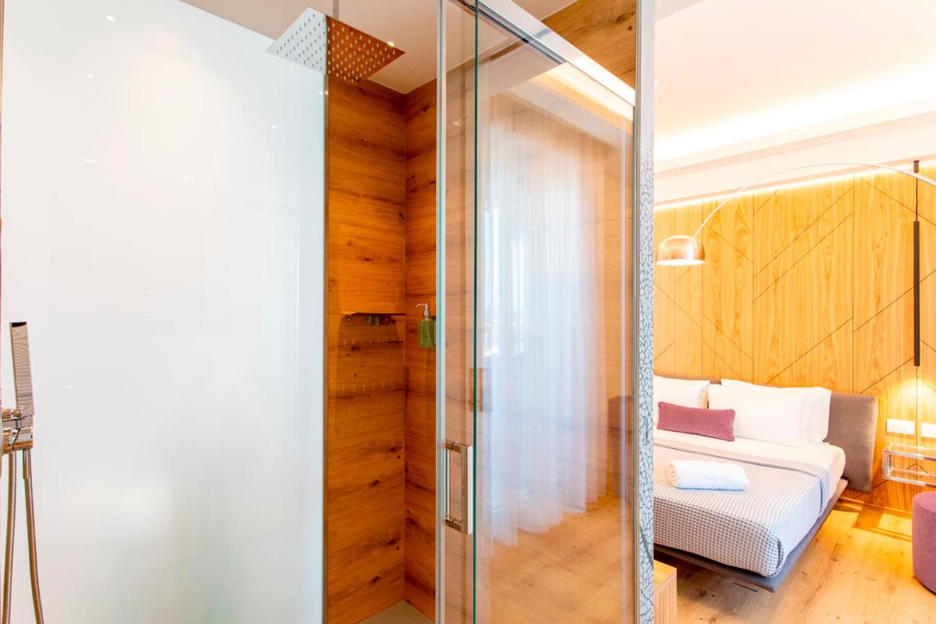 Alexandra Suite with Sea View photo 3