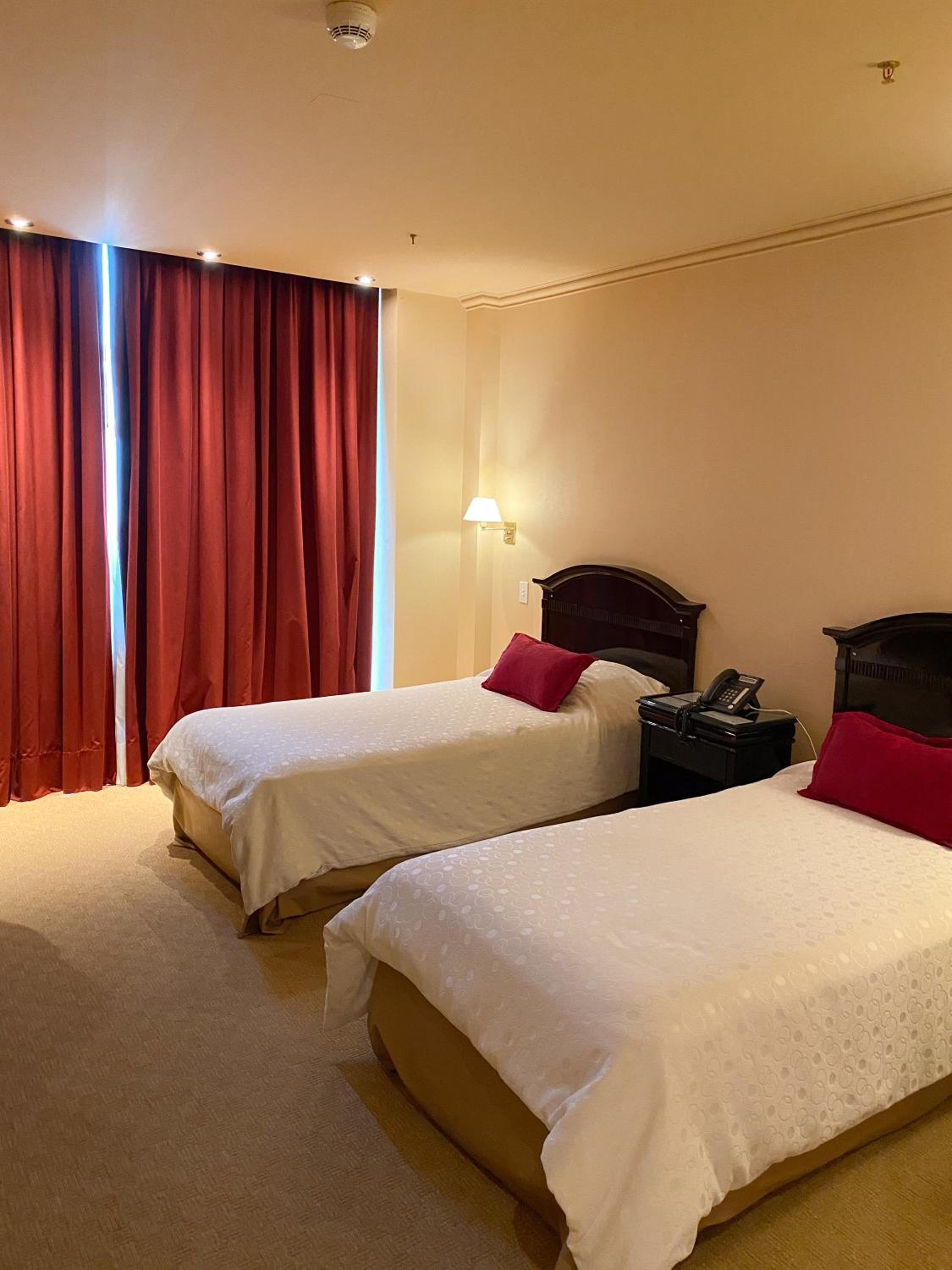 Deluxe Twin Room photo 2