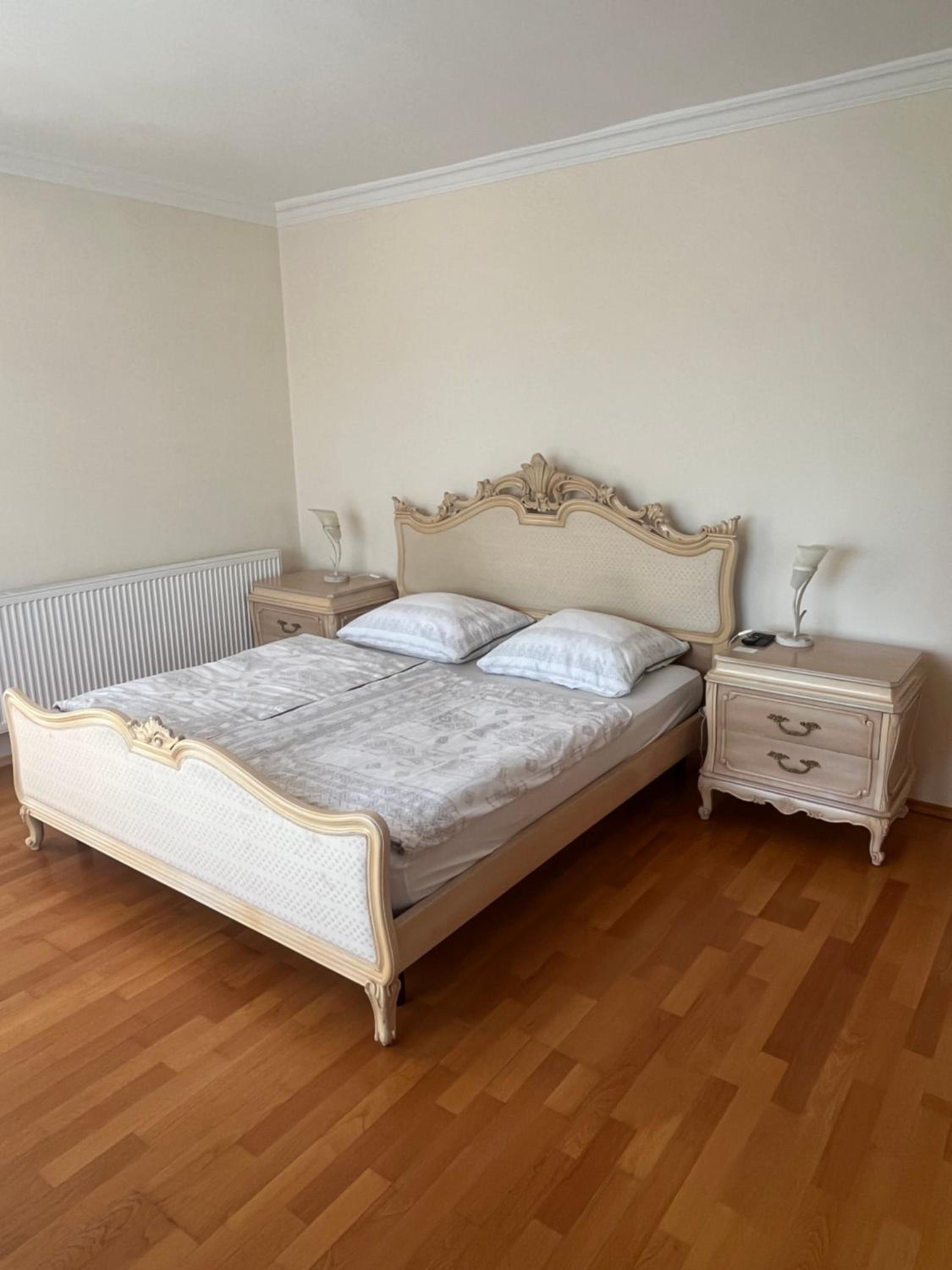 Deluxe Double Room with Balcony photo 3