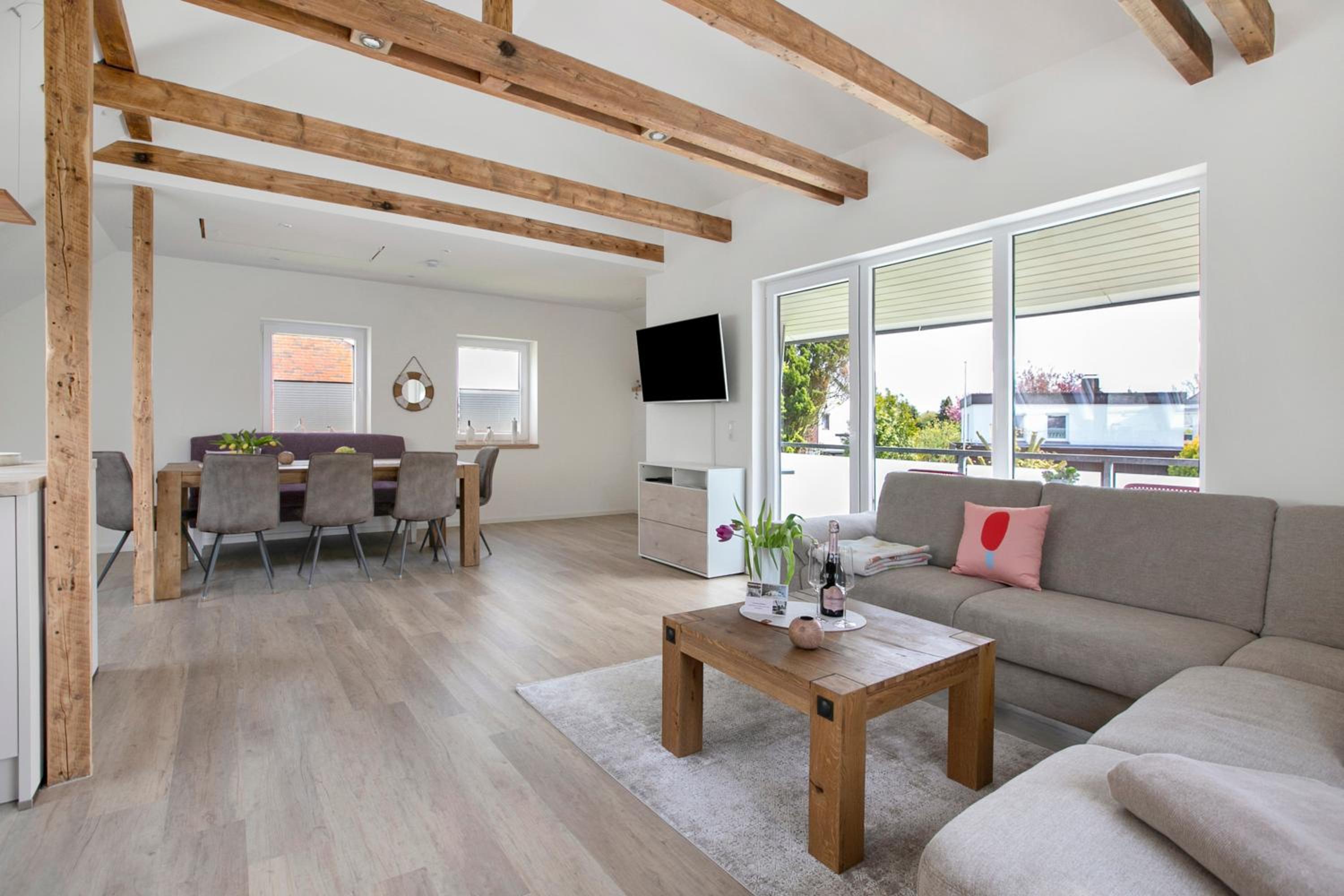Three-Bedroom House photo 1
