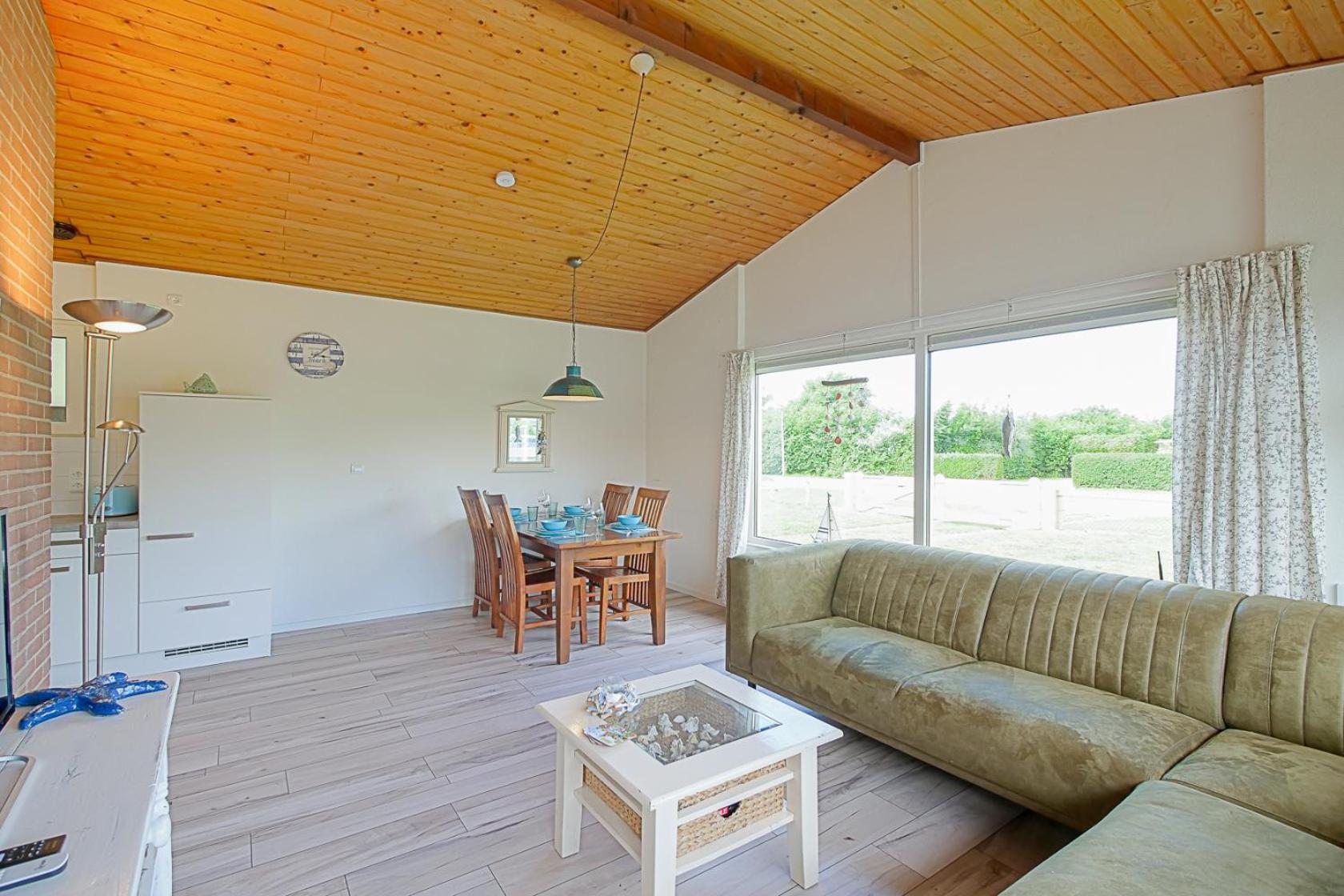 Two-Bedroom House photo 3