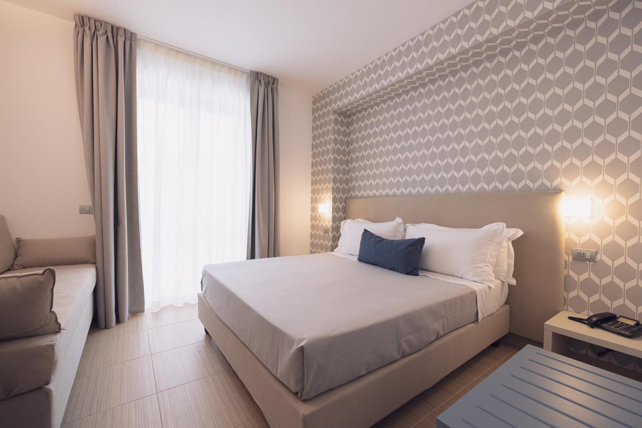 Superior Double Room - Photo 1