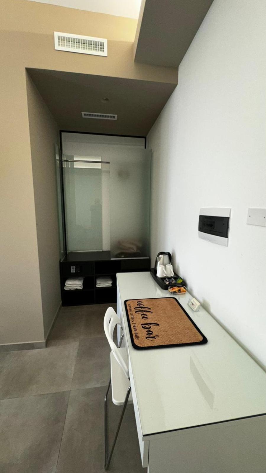 Deluxe Double or Twin Room photo 1