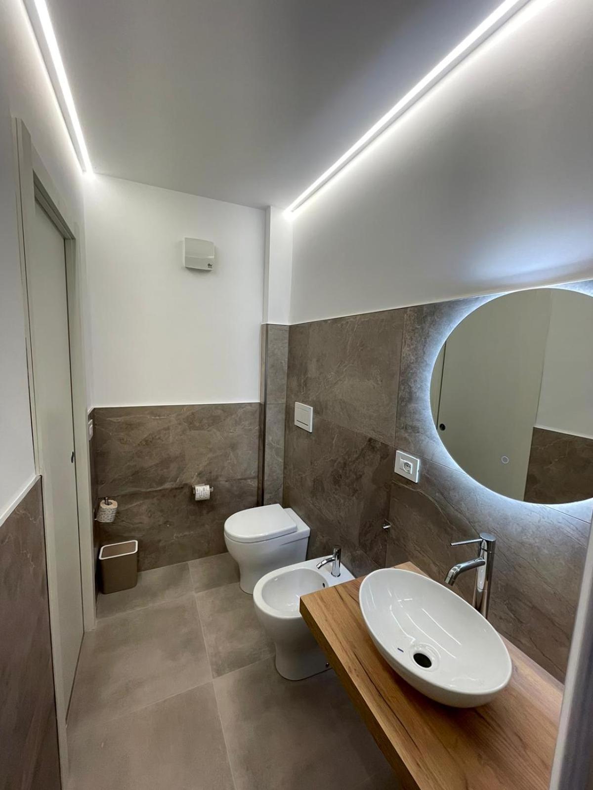Deluxe Double or Twin Room photo 3