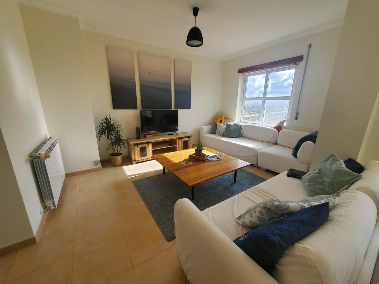 Three-Bedroom Apartment photo 1