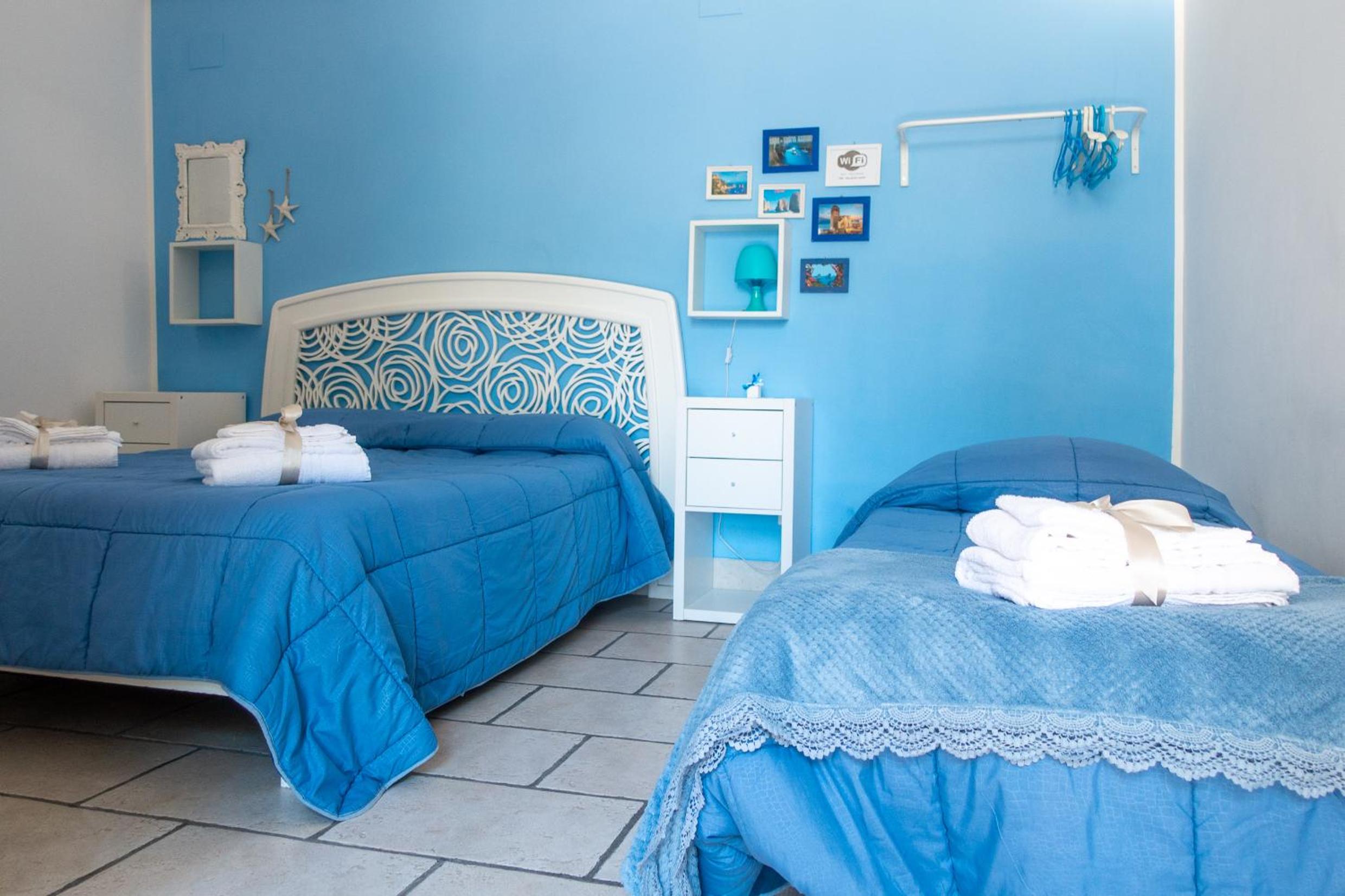 Triple Room with Private Bathroom - Photo 1