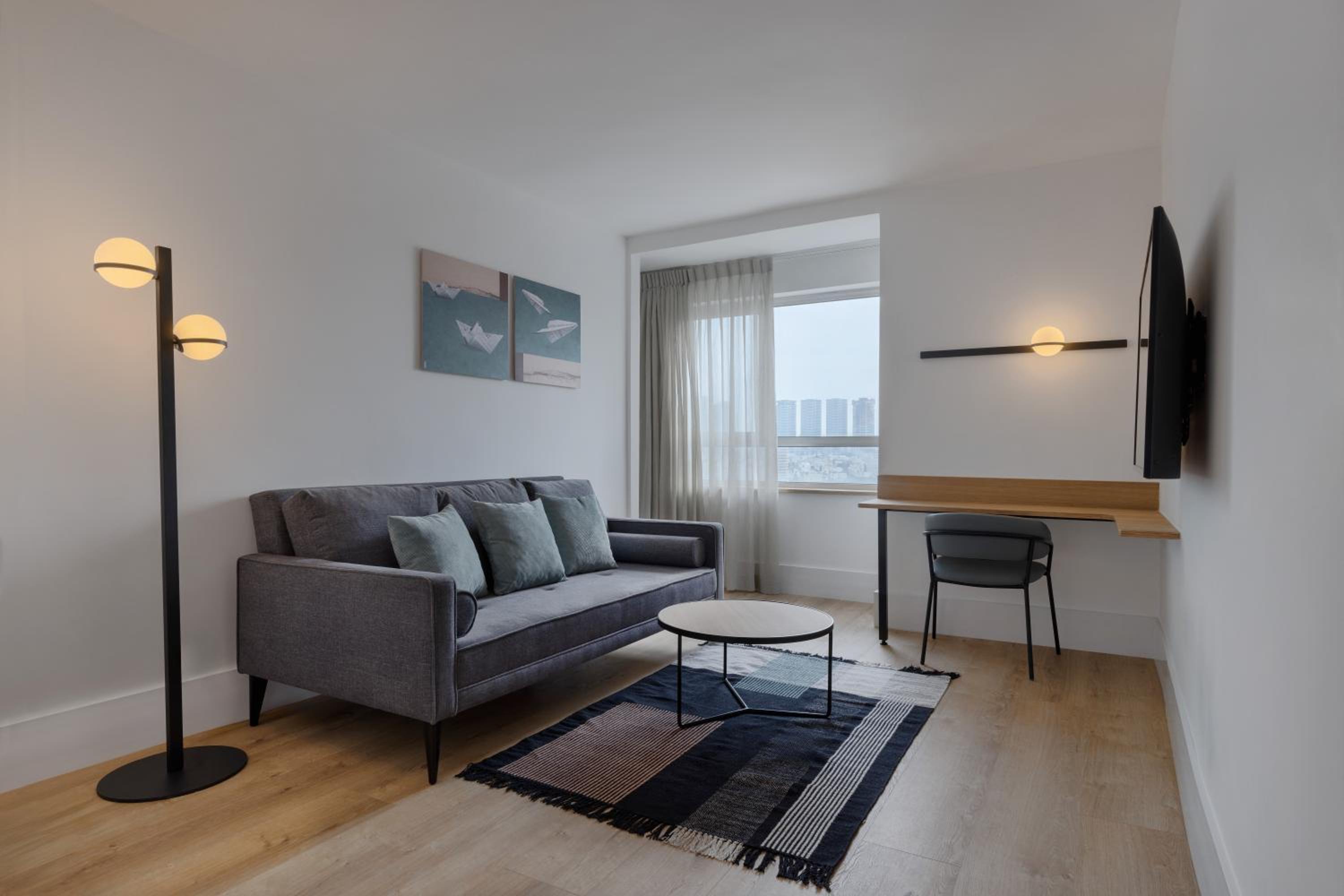 Superior Suite - Photo 3