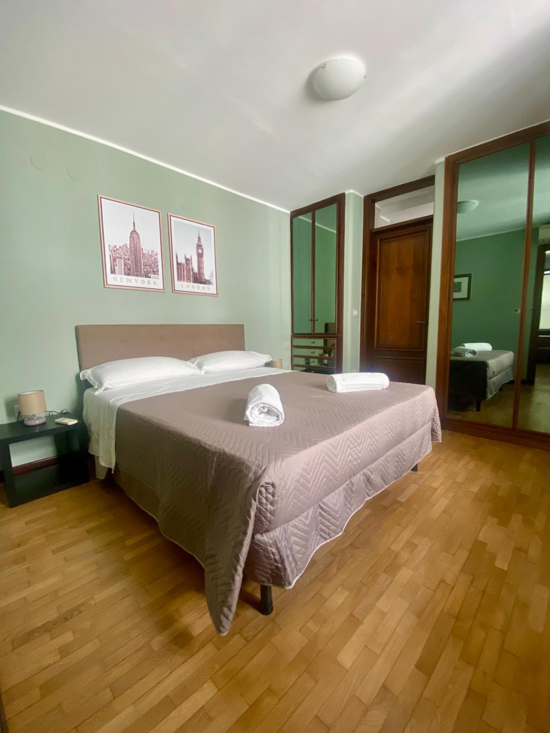 Two-Bedroom Apartment with City View