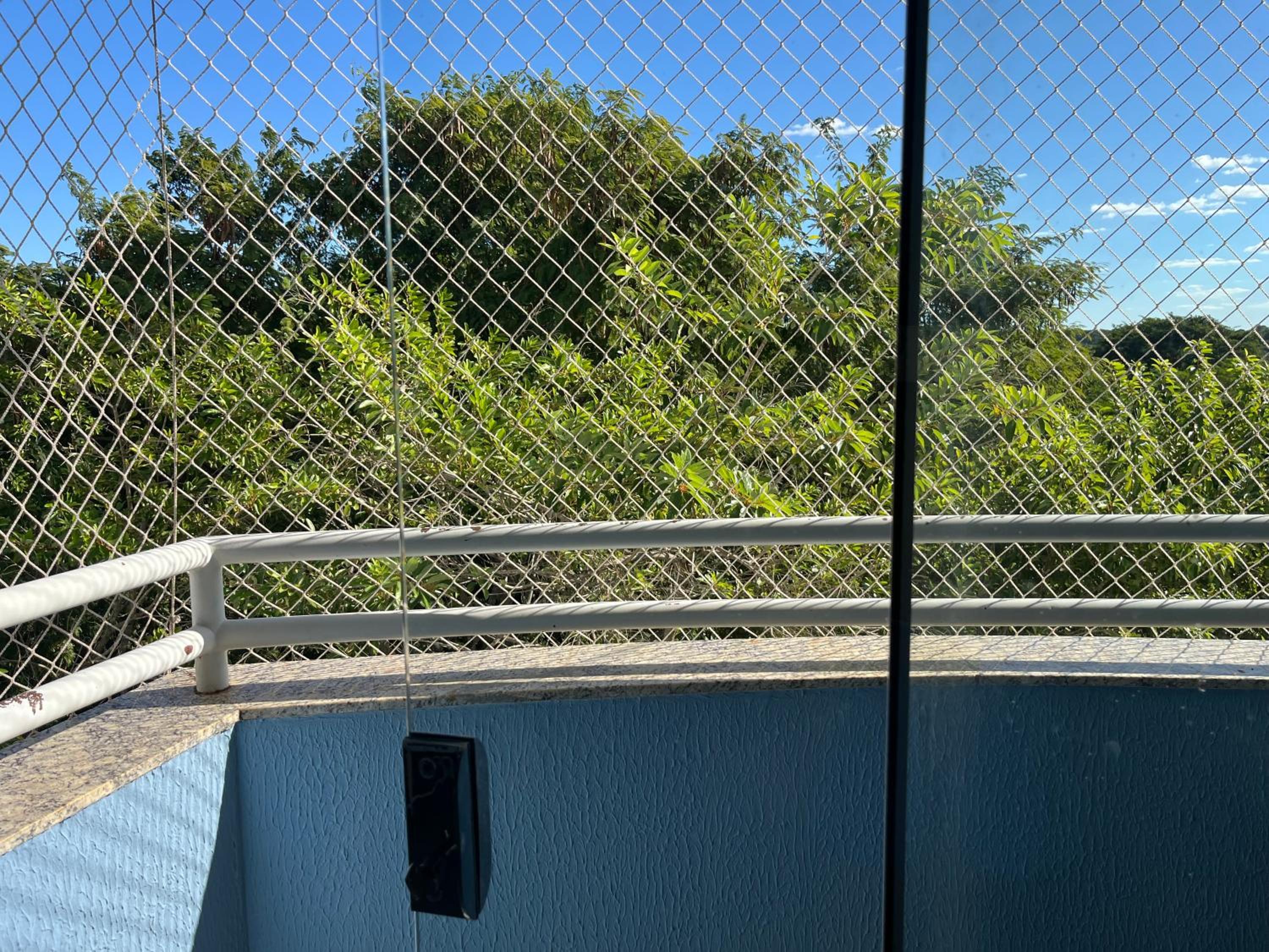 Apartment with Balcony photo 2