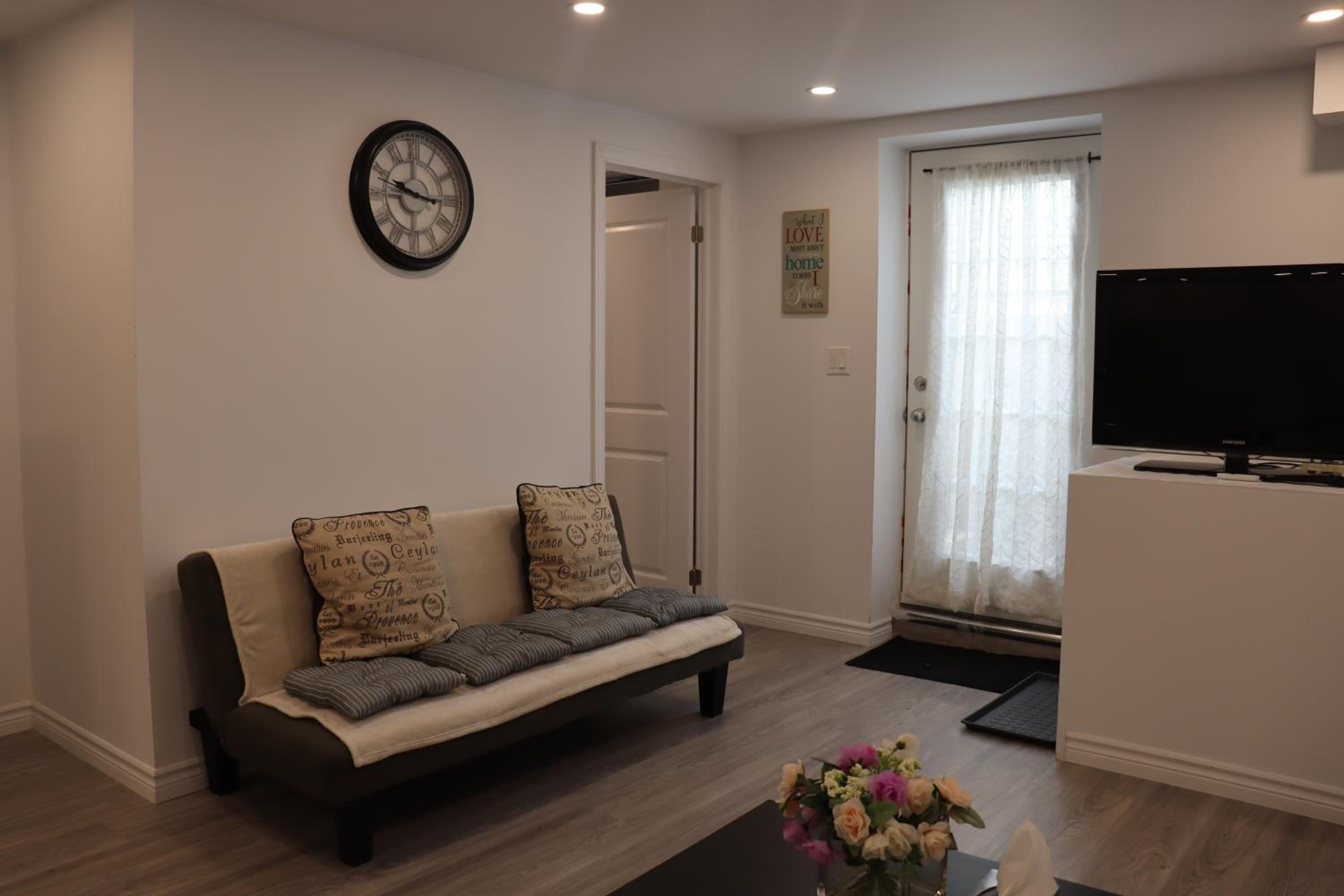 Apartment - Ground Floor photo 3