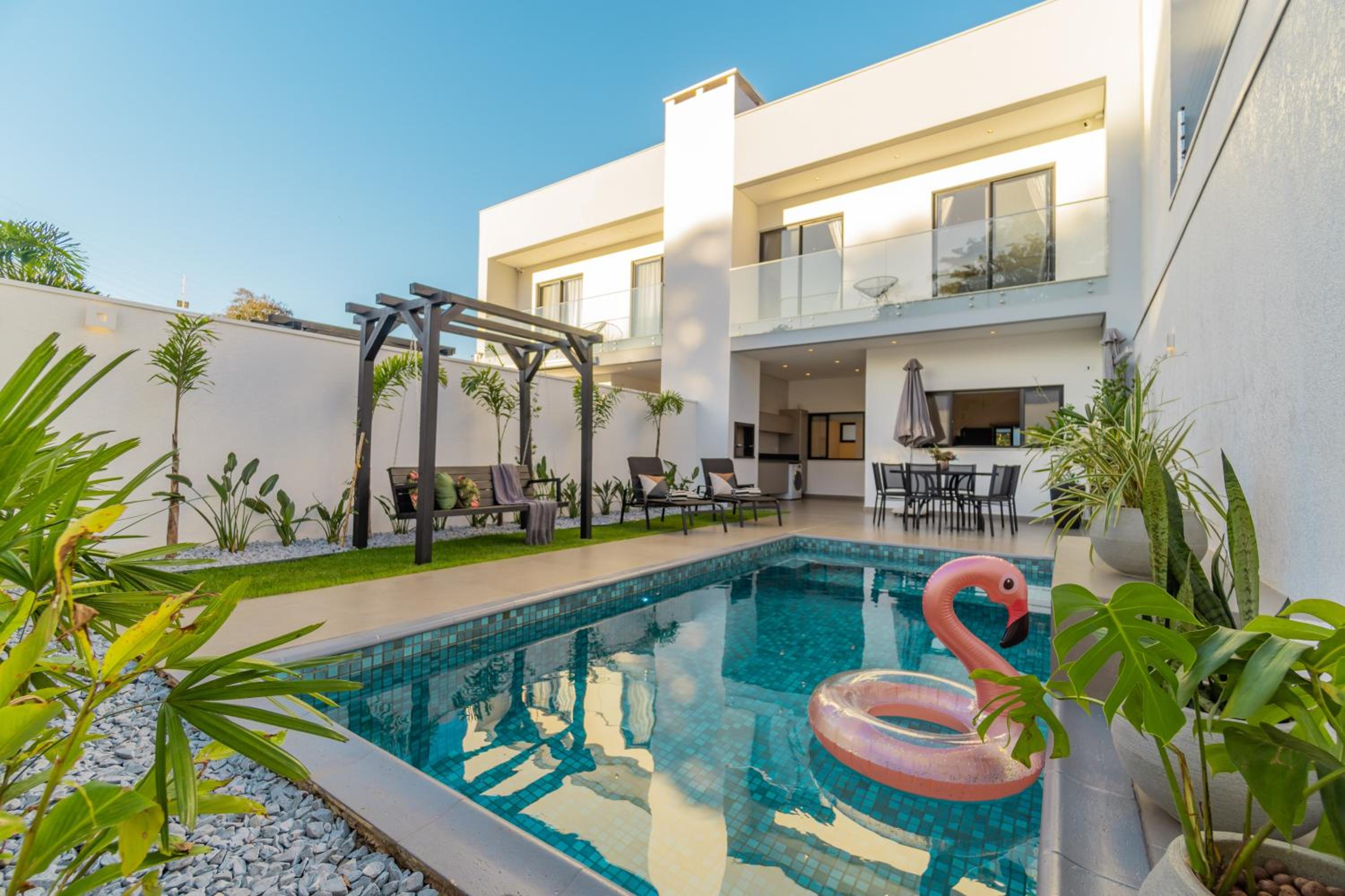 Villa photo 3