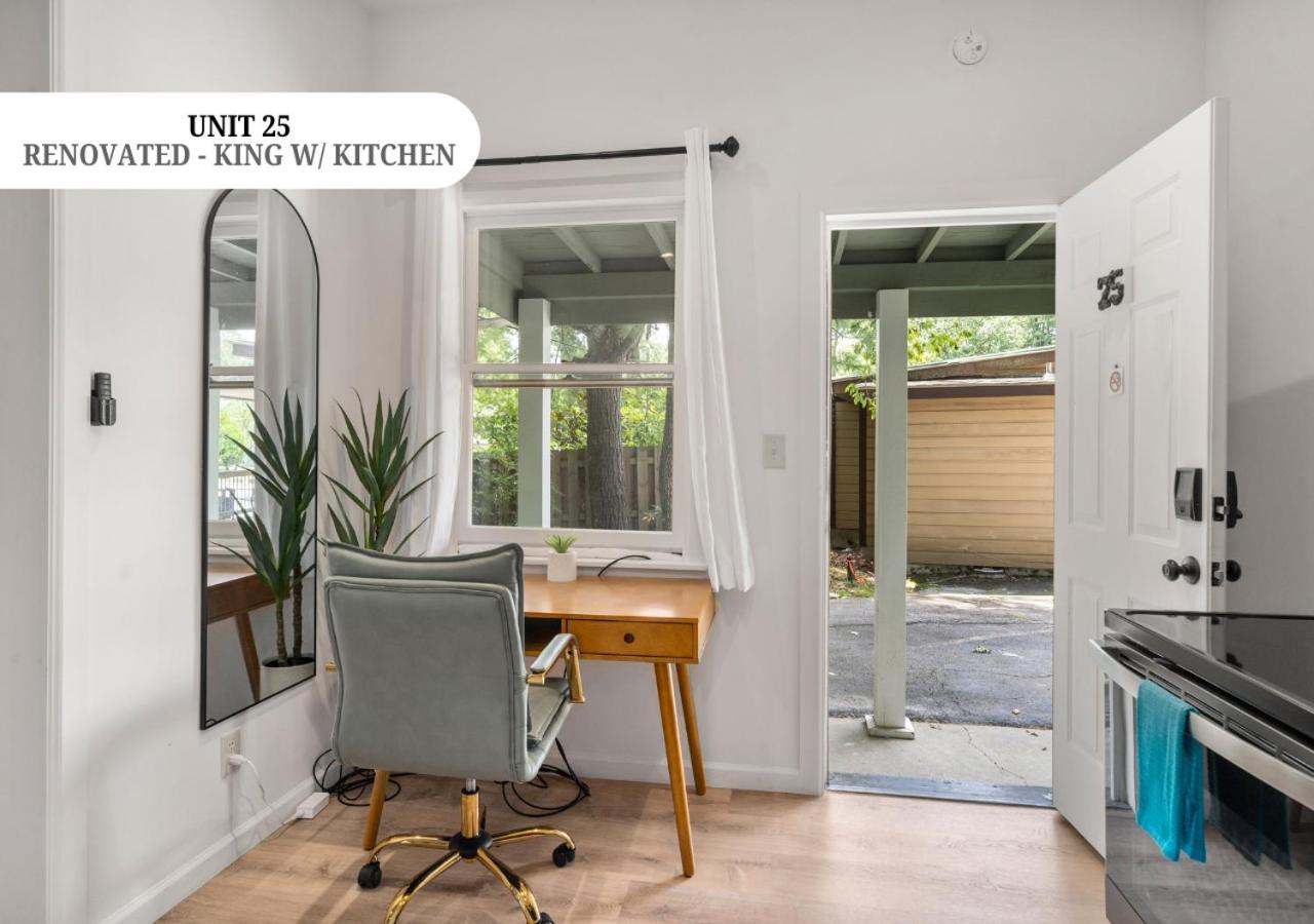 Superior King Suite photo 2