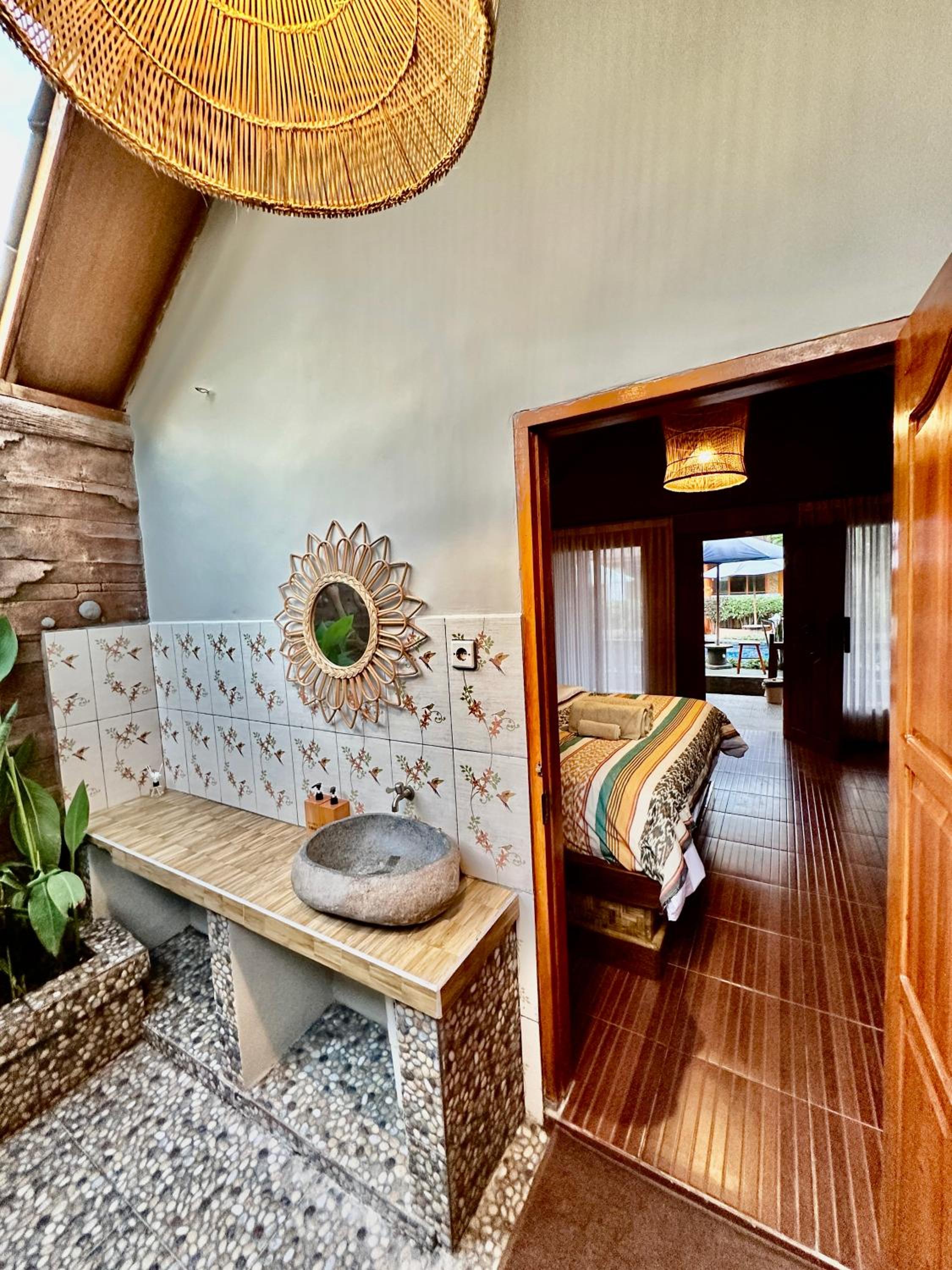 King Room with Pool View photo 3