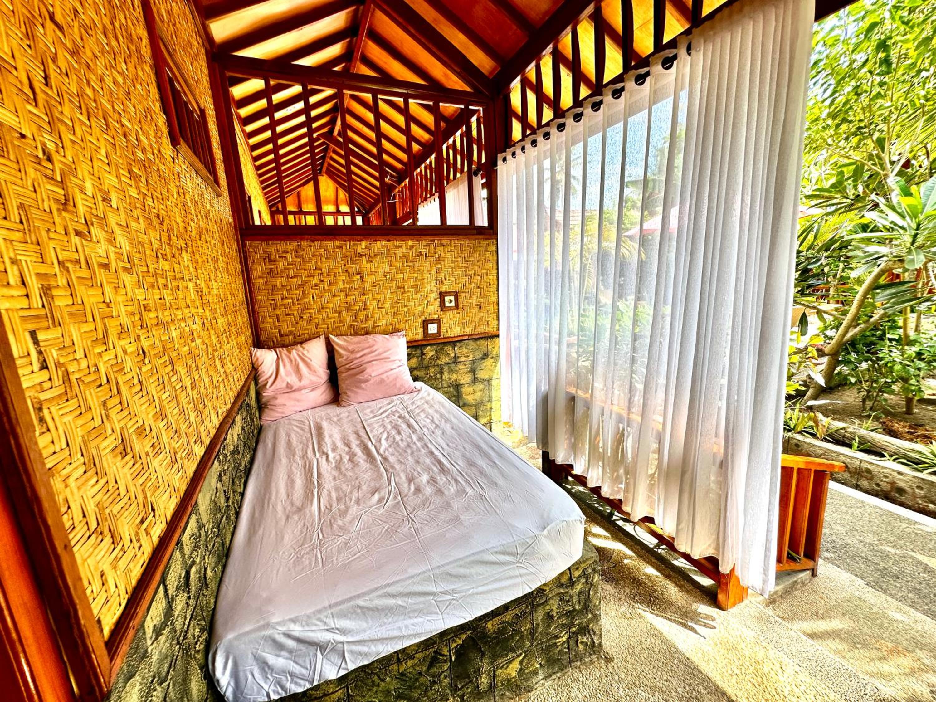 King Room with Garden View photo 3