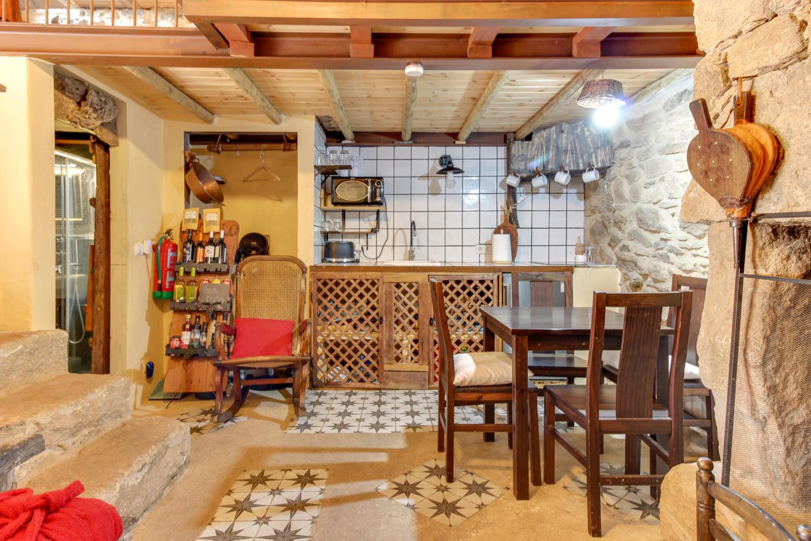 One-Bedroom House photo 2