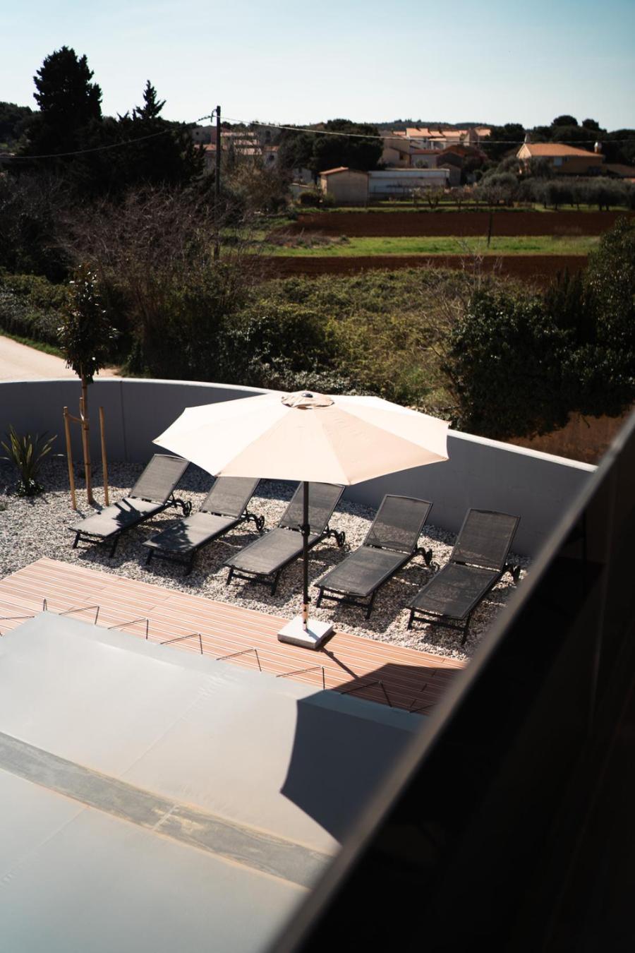 Three-Bedroom Villa photo 2